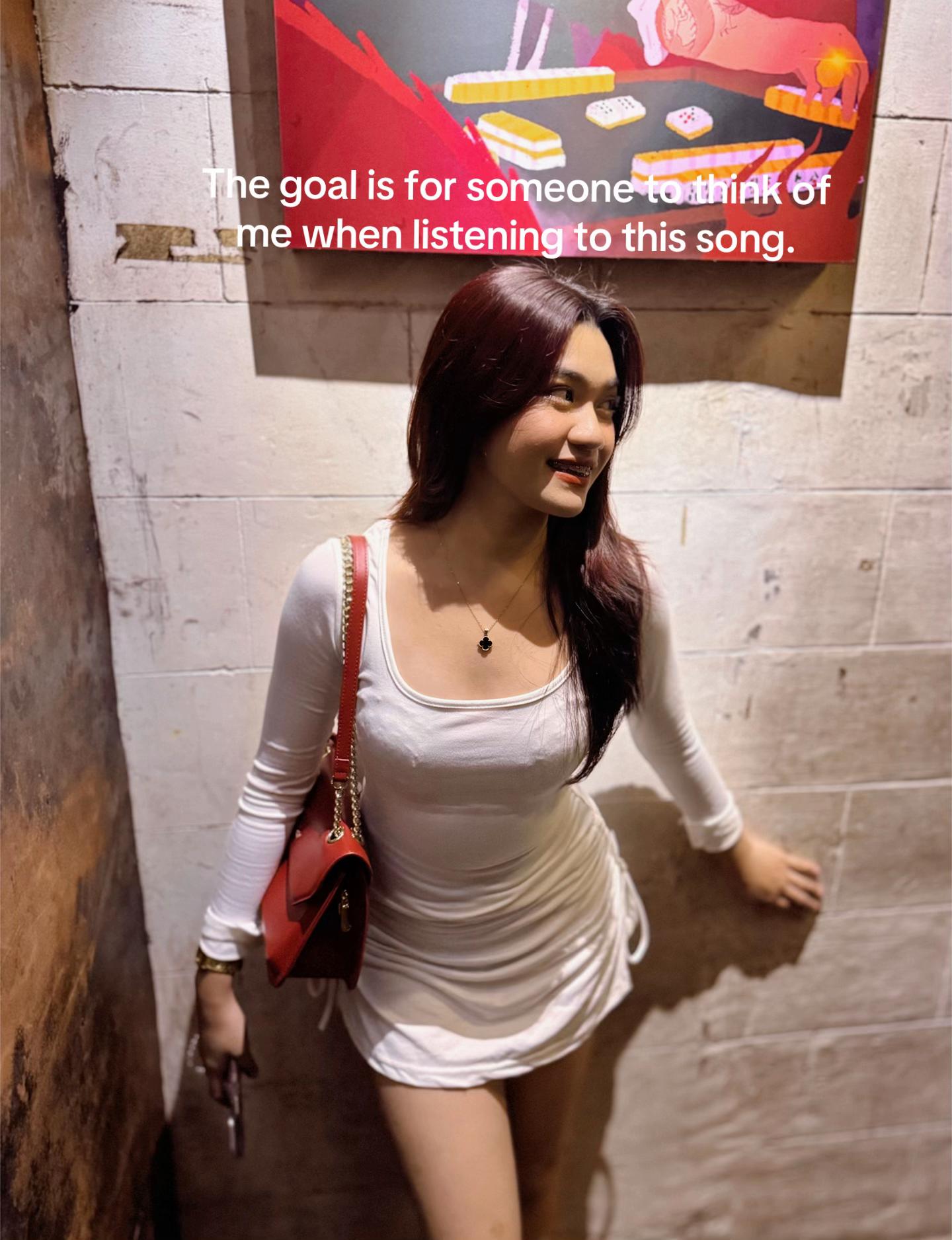 @Seleneee