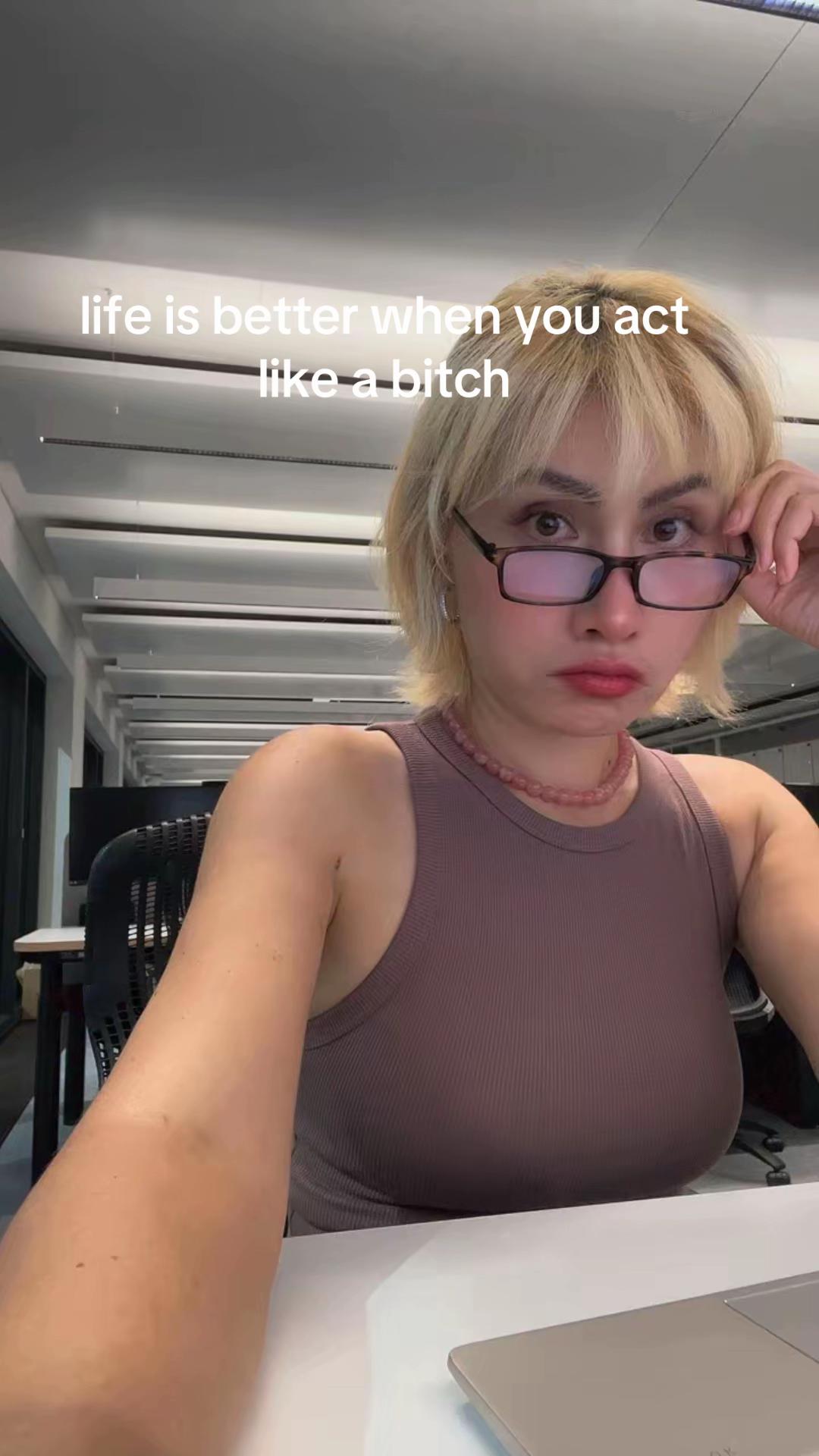 @gemmy_egg