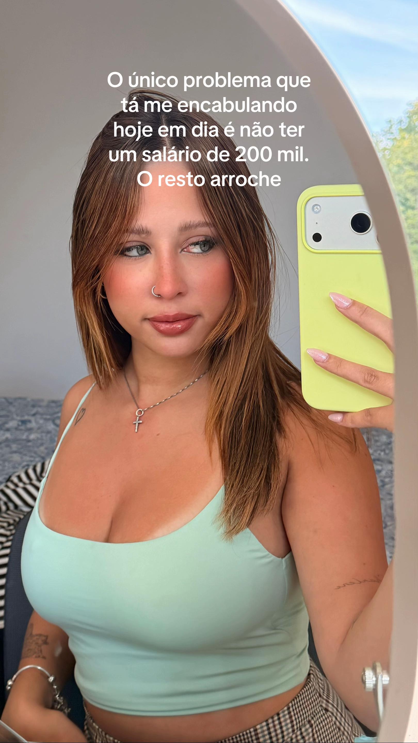 @Gi