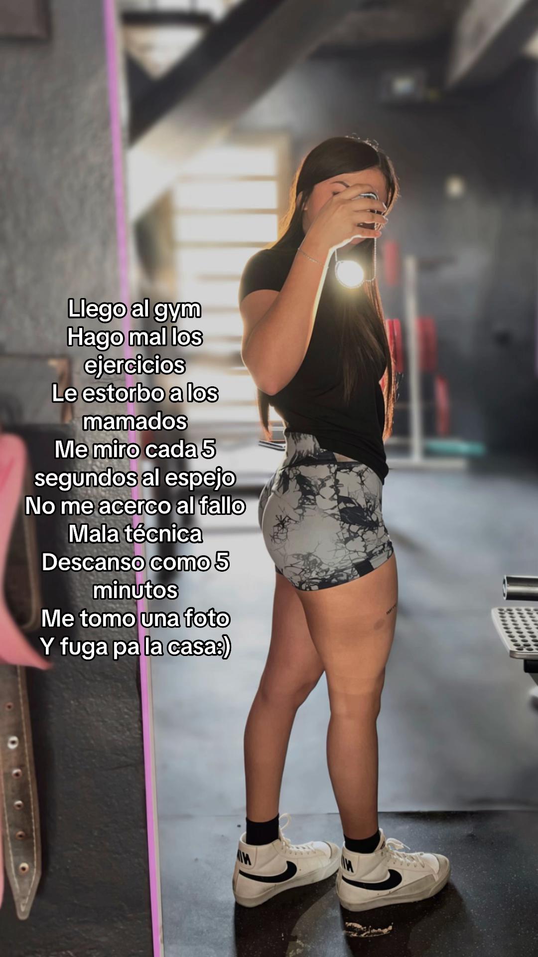 @𝓝𝓪𝓸𝓶𝓲🧚🏽♀️✨