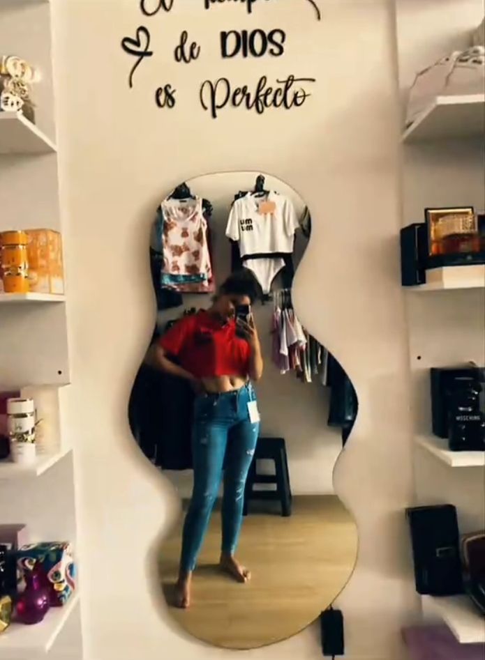 @🍃✨LAORIVIRAL🇻🇪°•,
