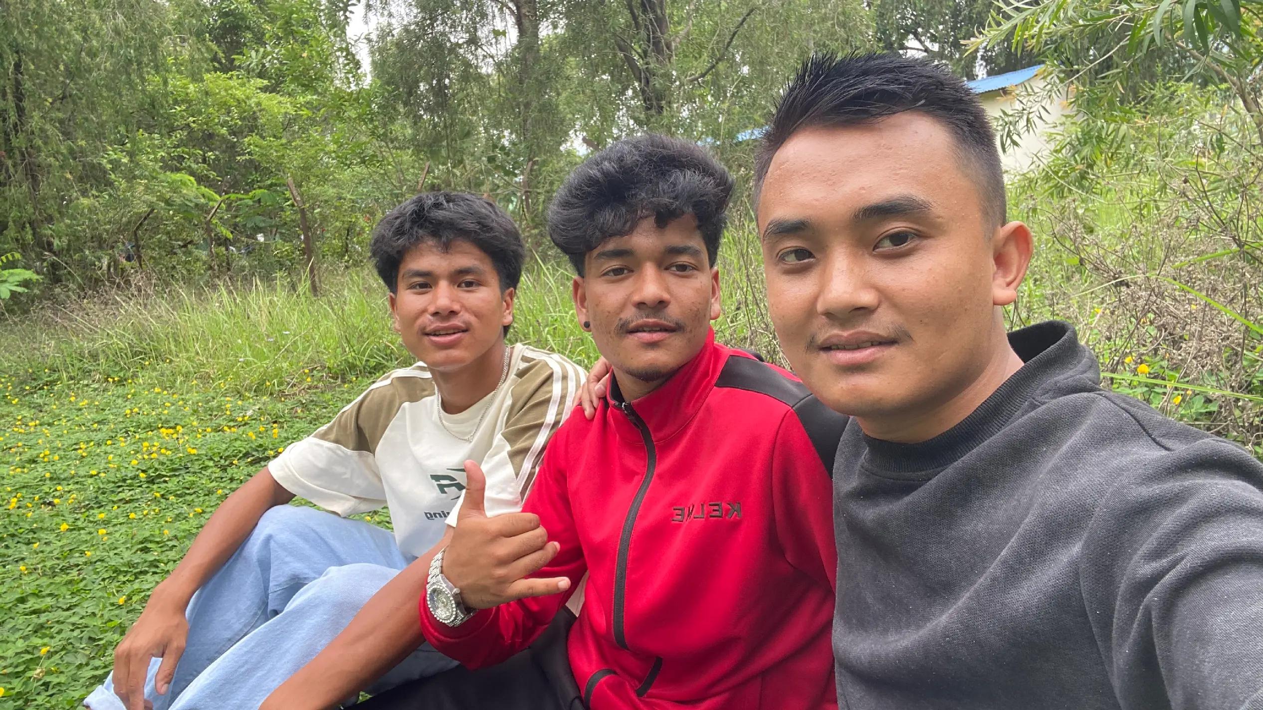 @00:00🇳🇵