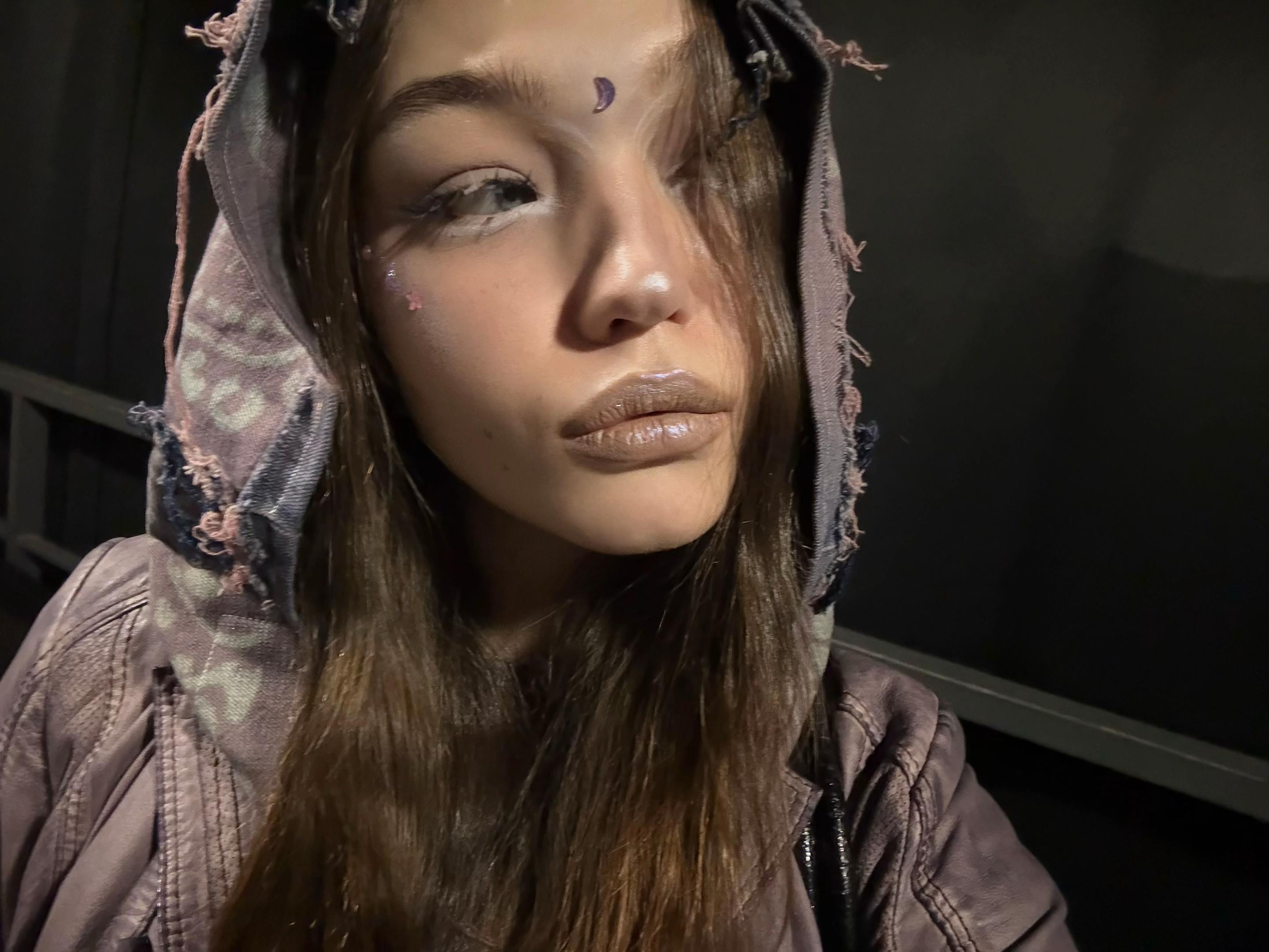 @aysi
