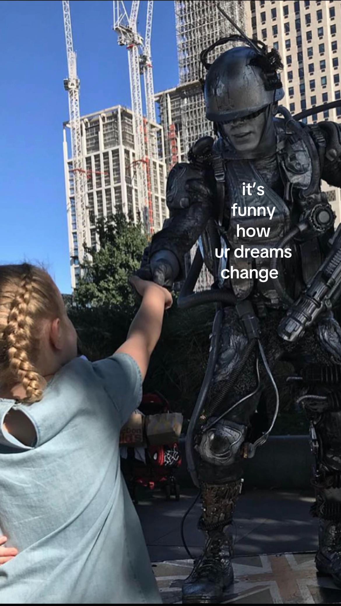 @lm ๐๐น๐
