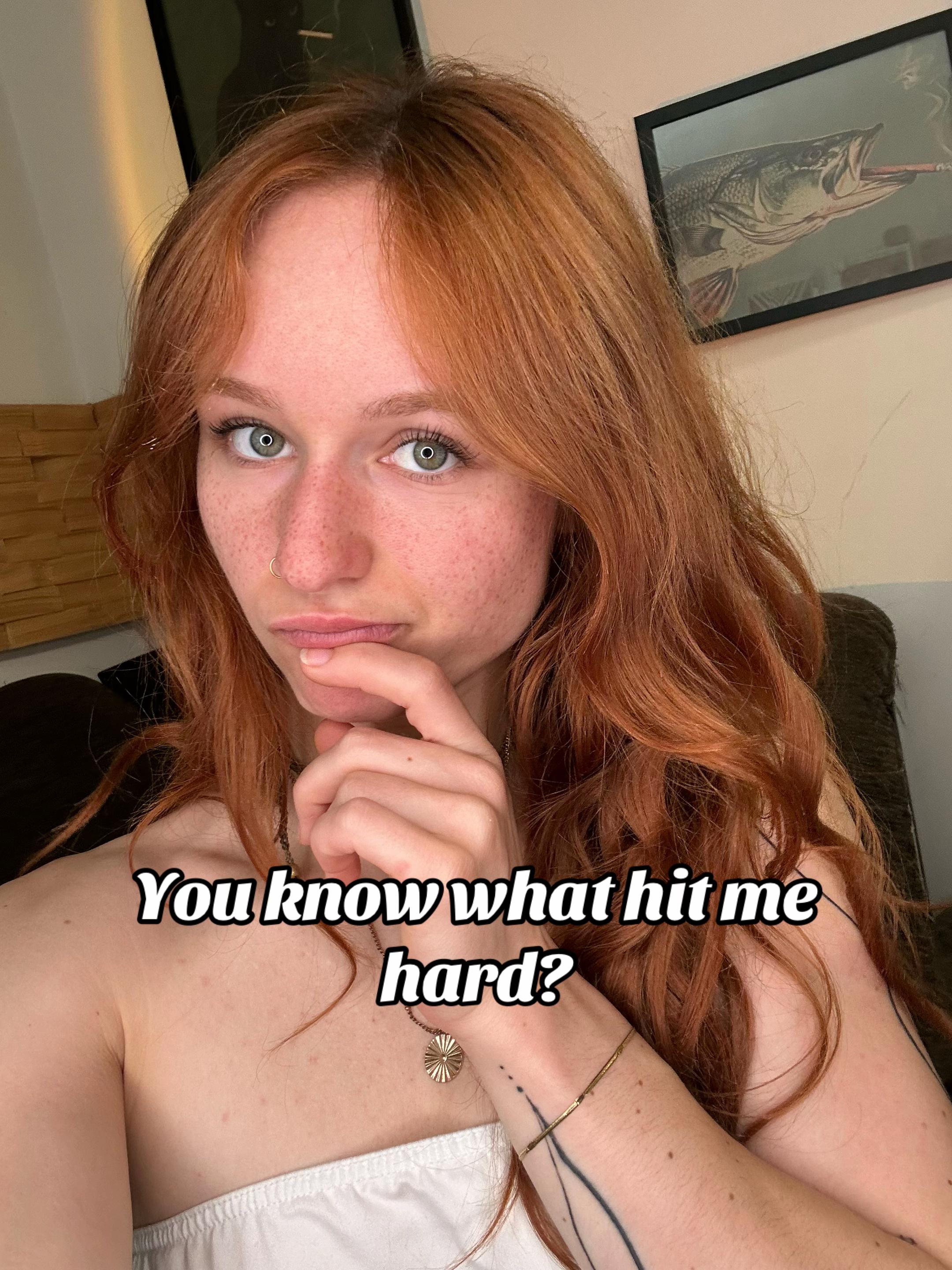 @Elliee