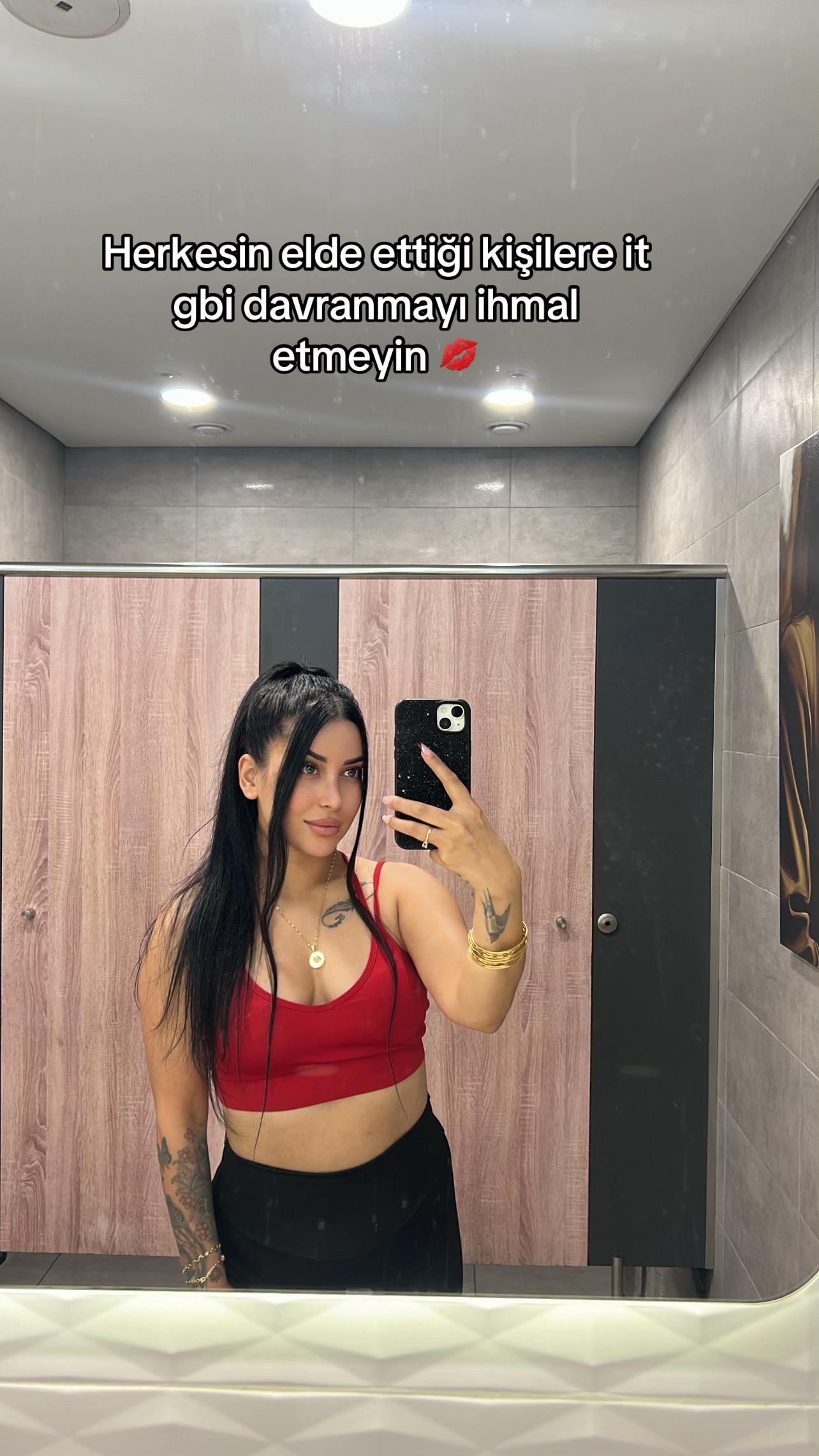 @Aysesoyturk