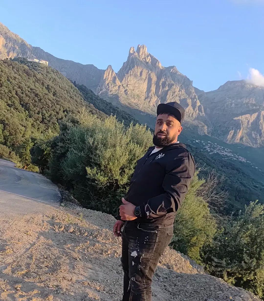 @Le boss 💛💚🇩🇿