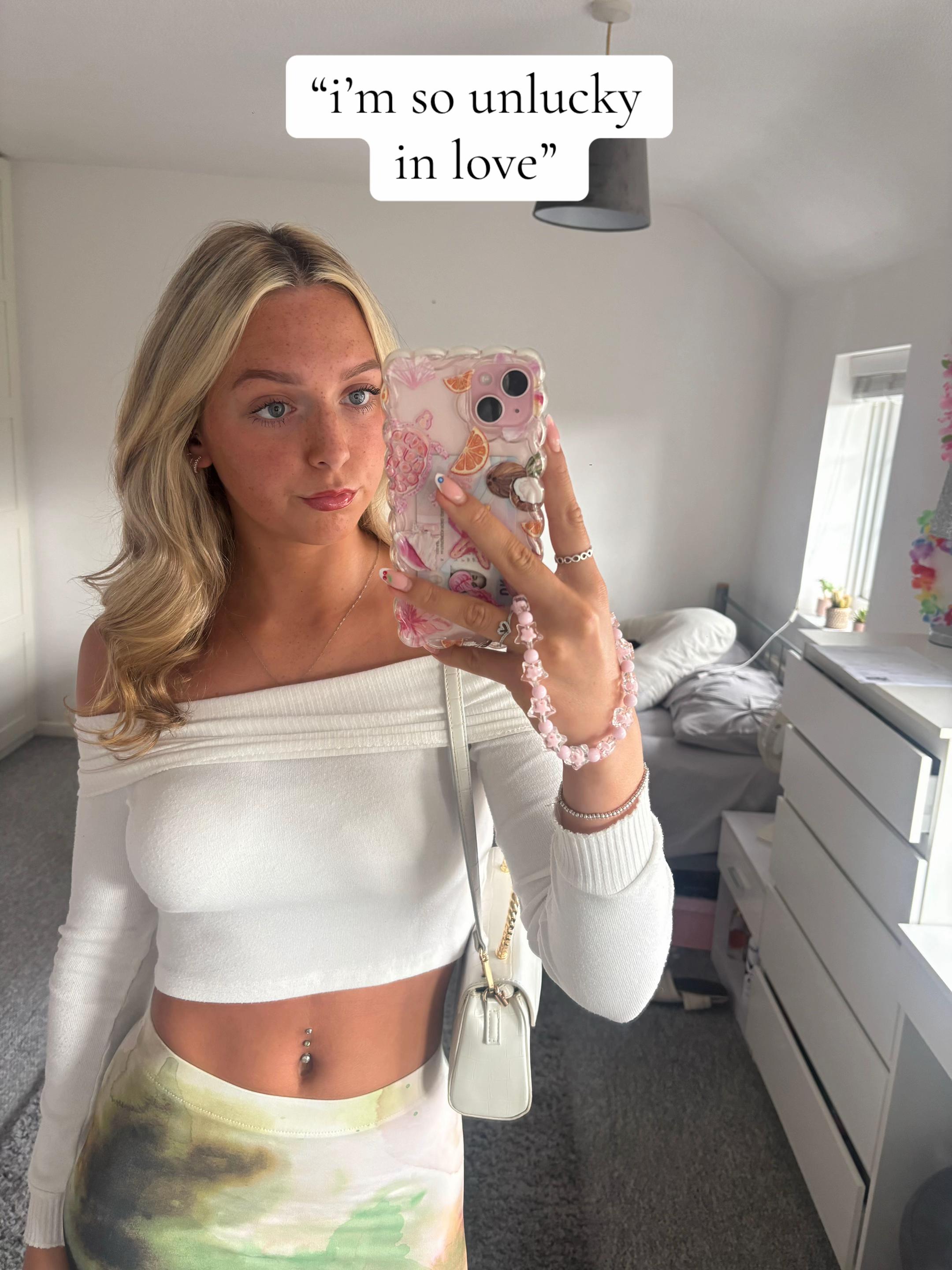 @eves x
