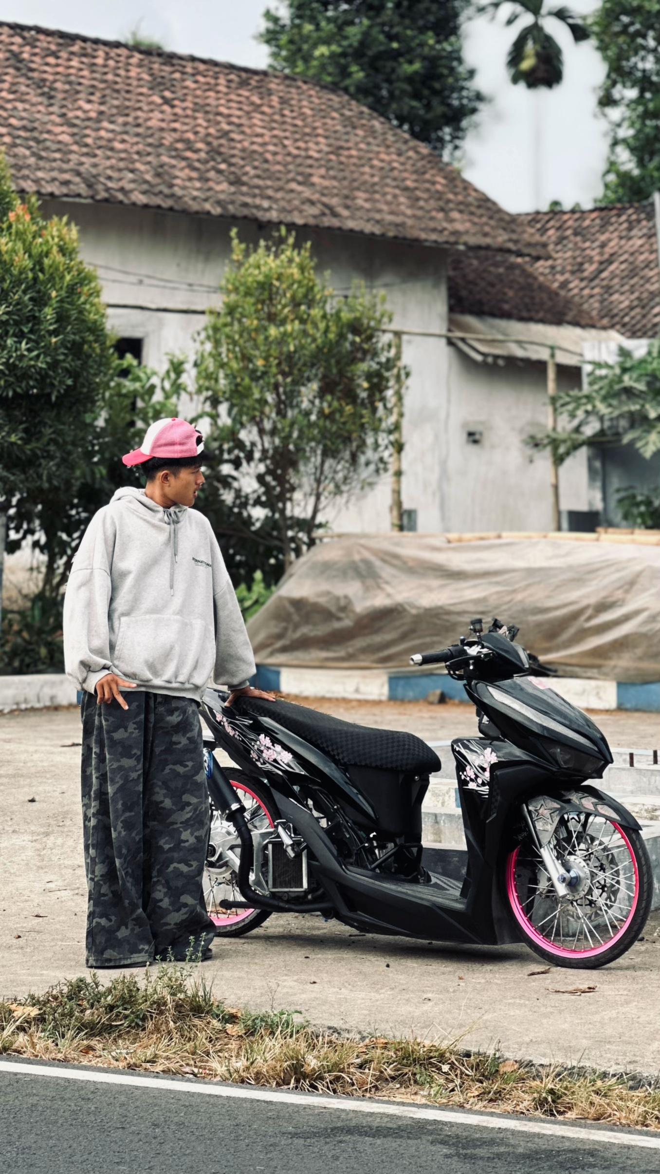 @Apipp woi🏴☠️