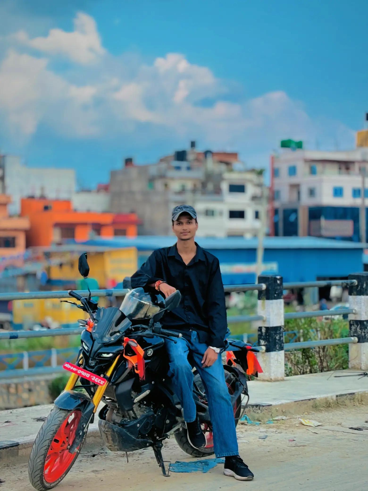 @Royal🦅Sarkar⚡️👀