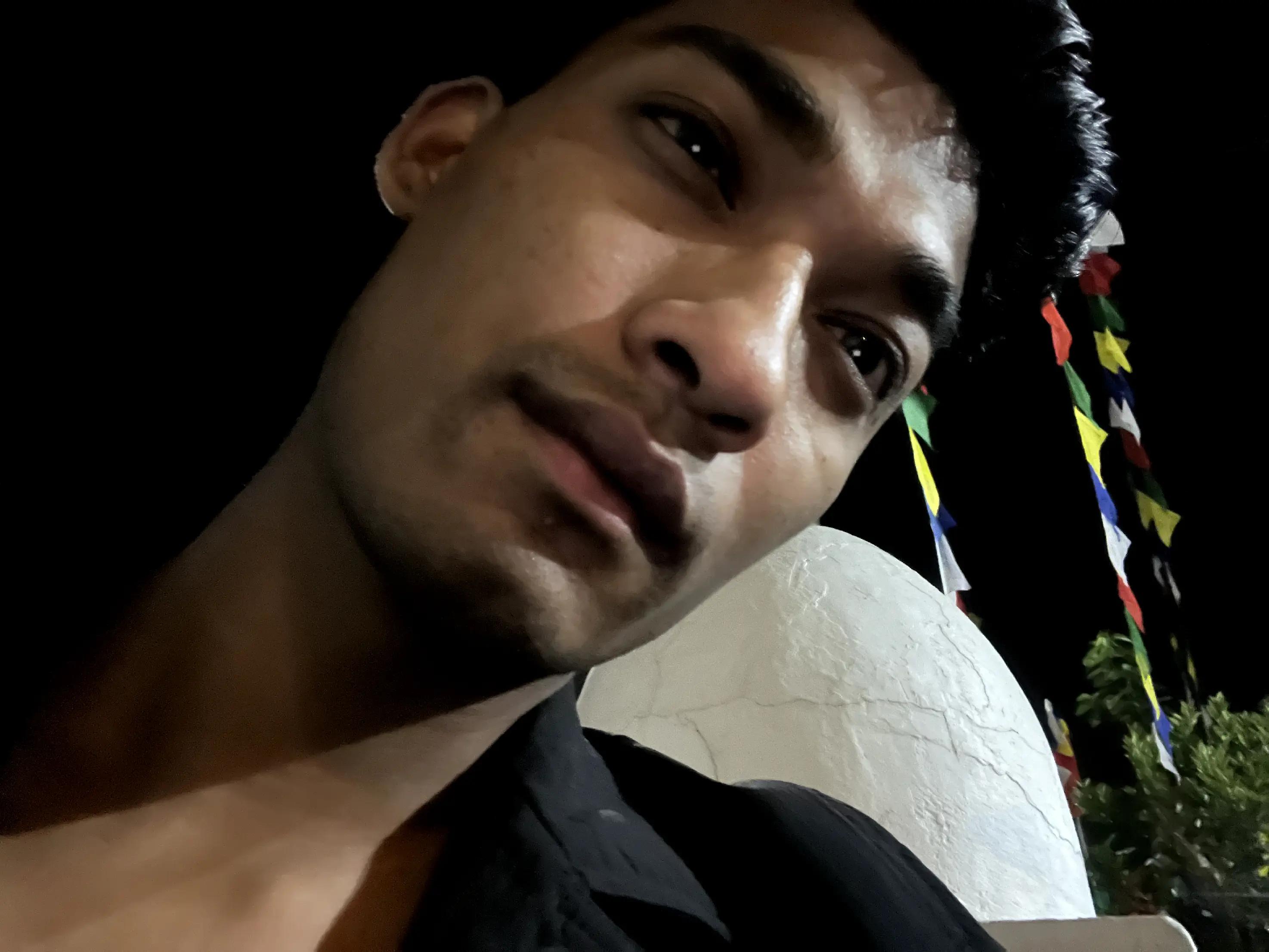 @अ∆जय श्रेष्ठ