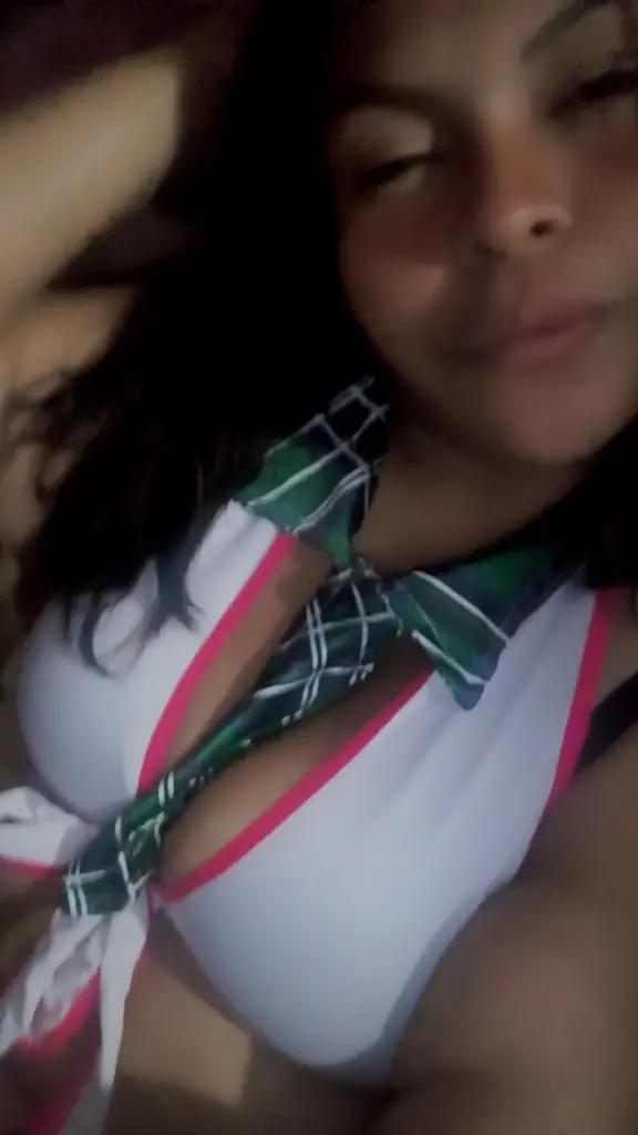 @Esme García