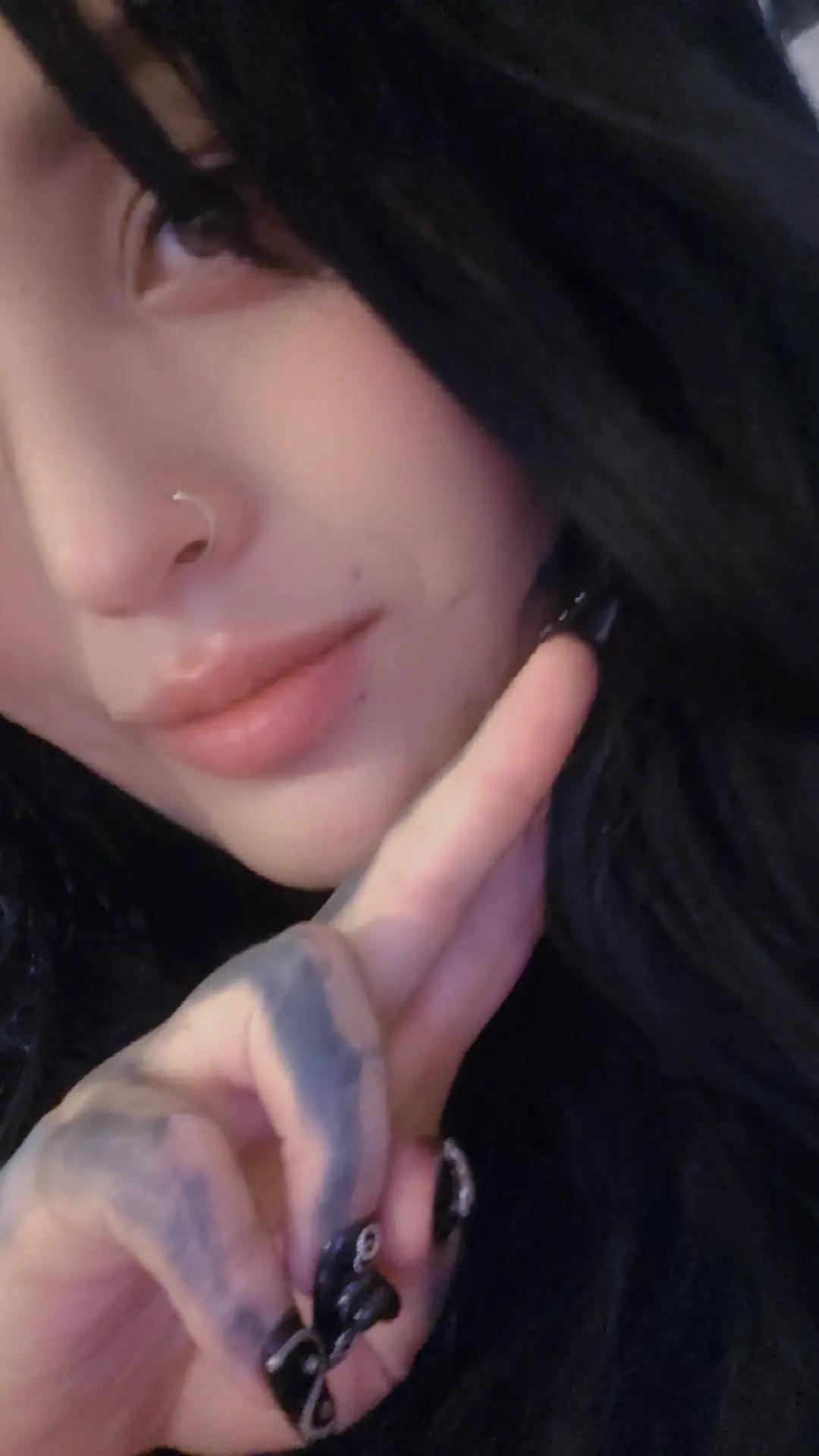 @L&iacute;nn 🔵