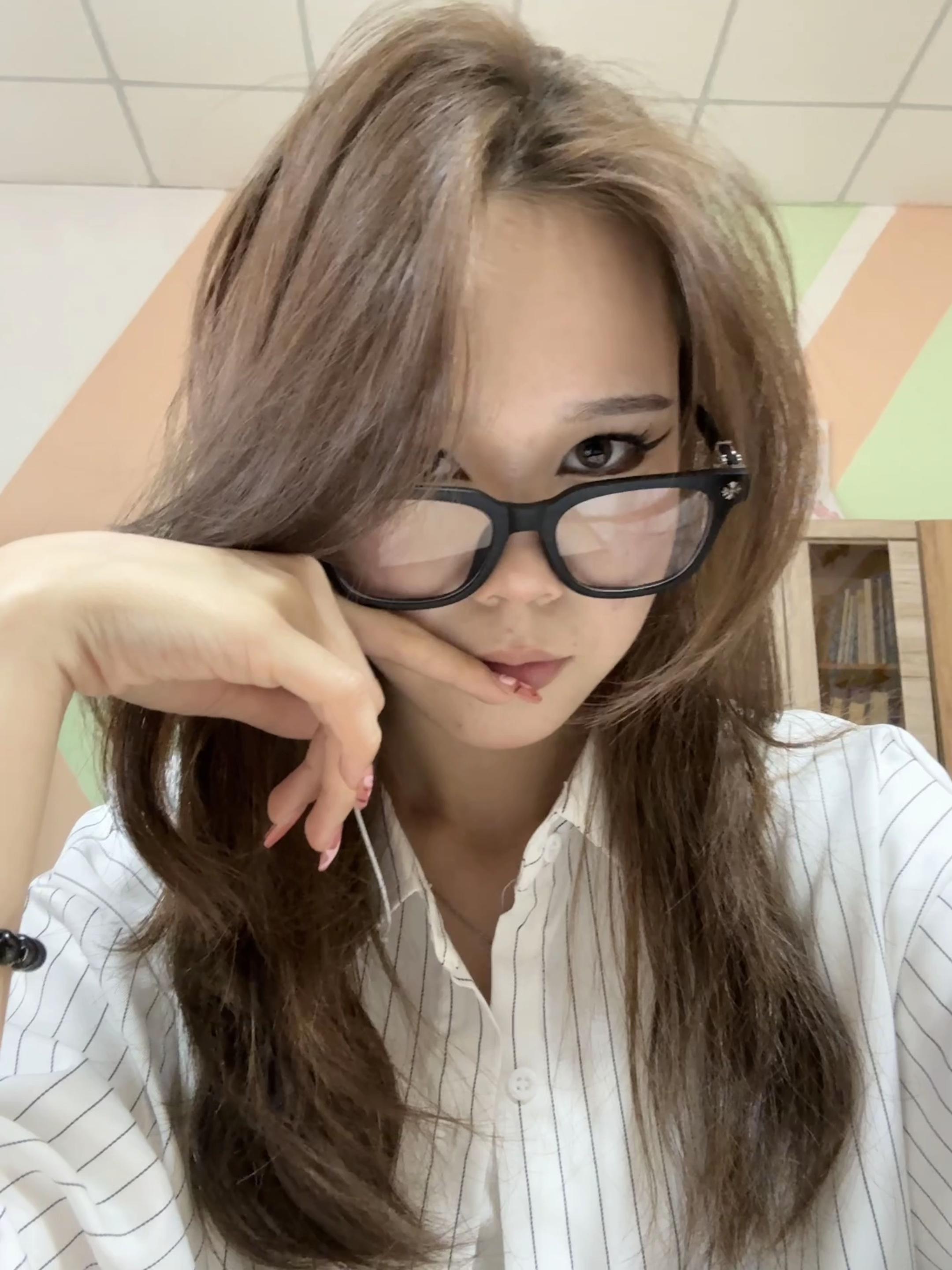 @snixx_
