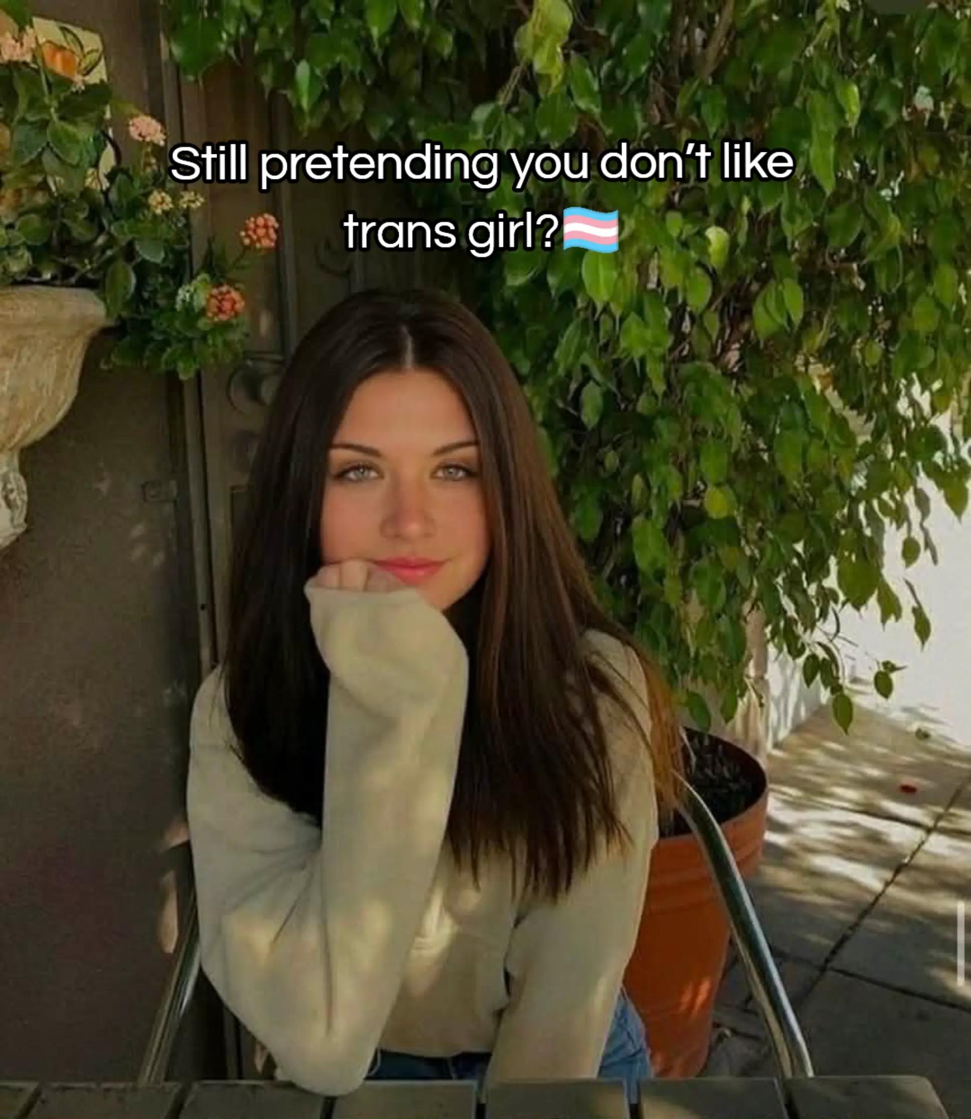 @Chloe Solveig🏳️&zwj;⚧️
