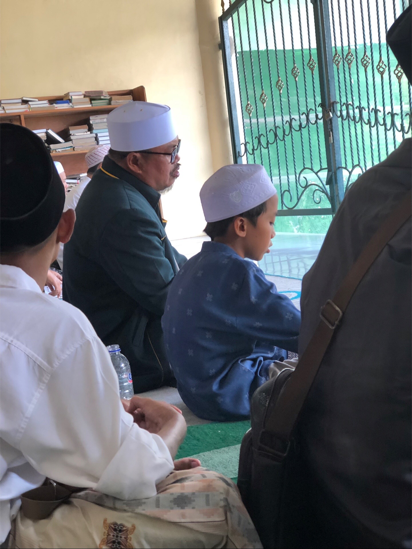 @Pesantren alhidayah Rawamerta