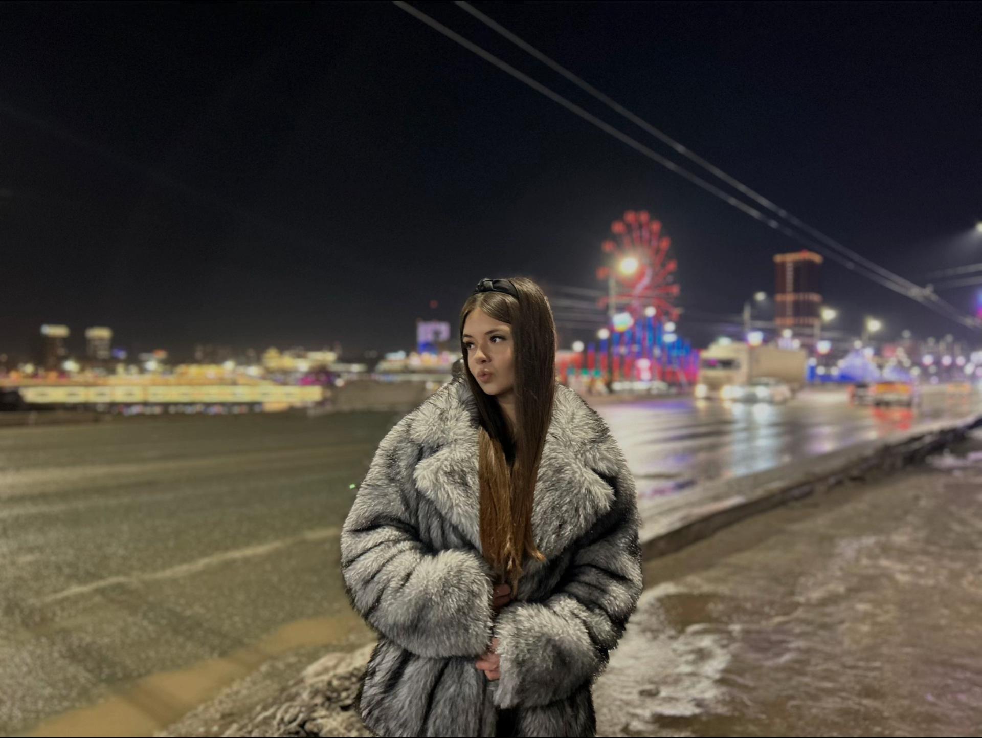 @карина