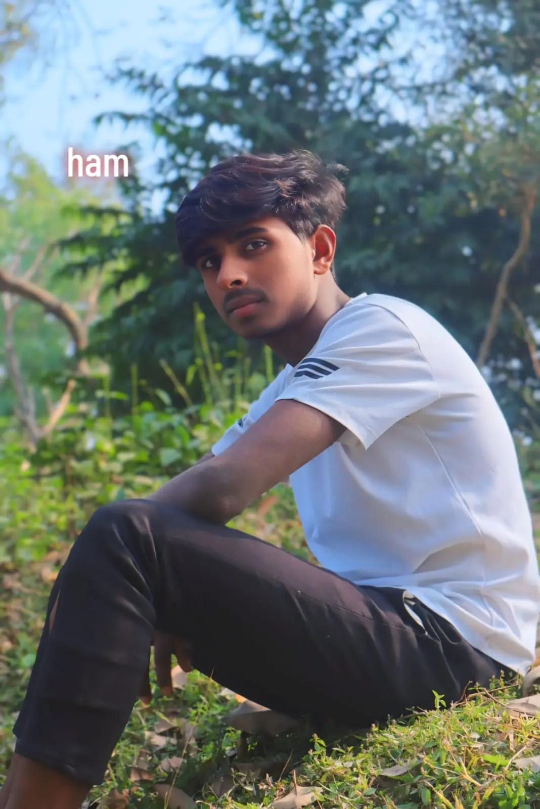 @👉⚔️: LAHURE BOY🇳🇵👈