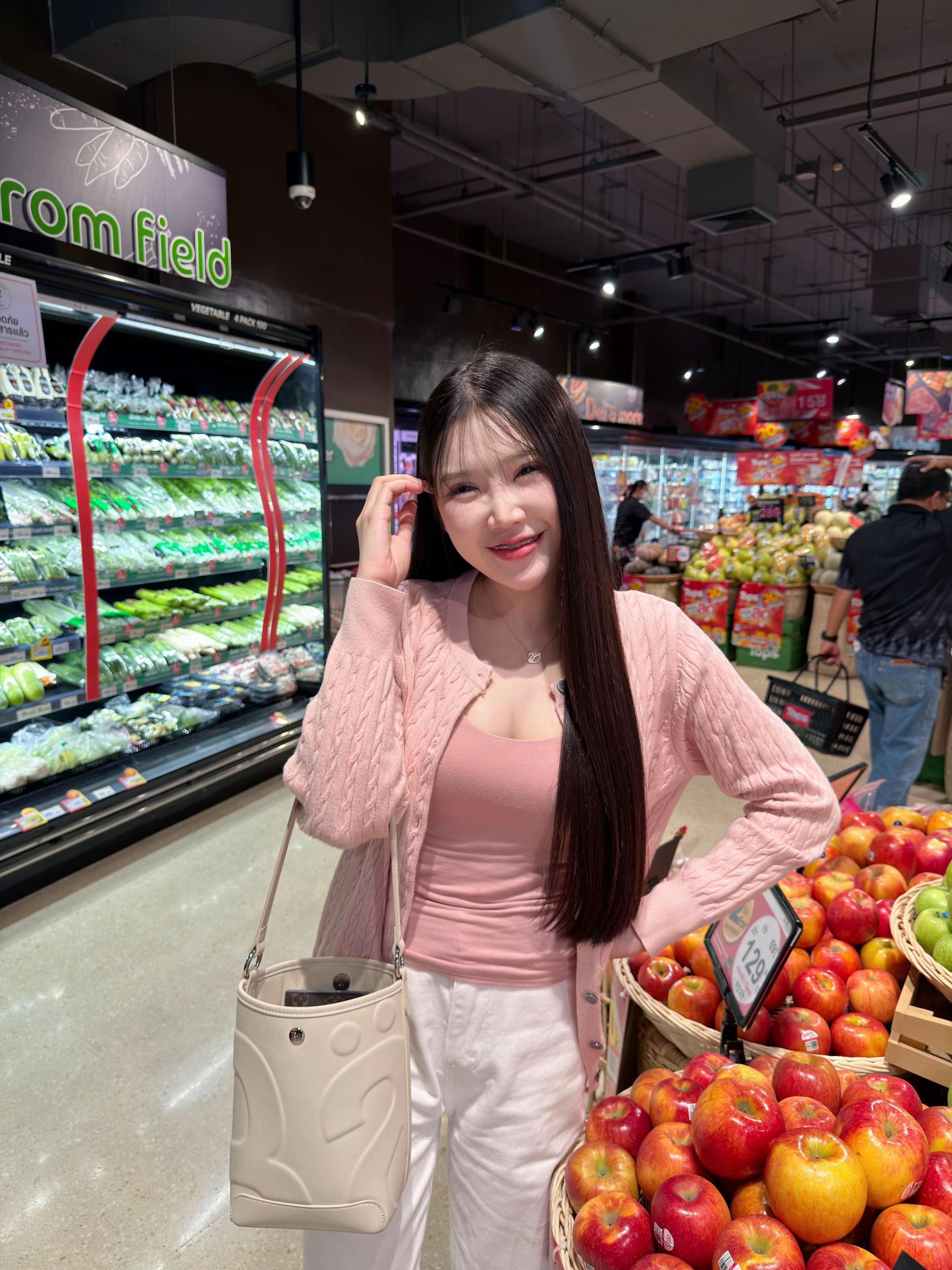 @ลูกตาลล🫧