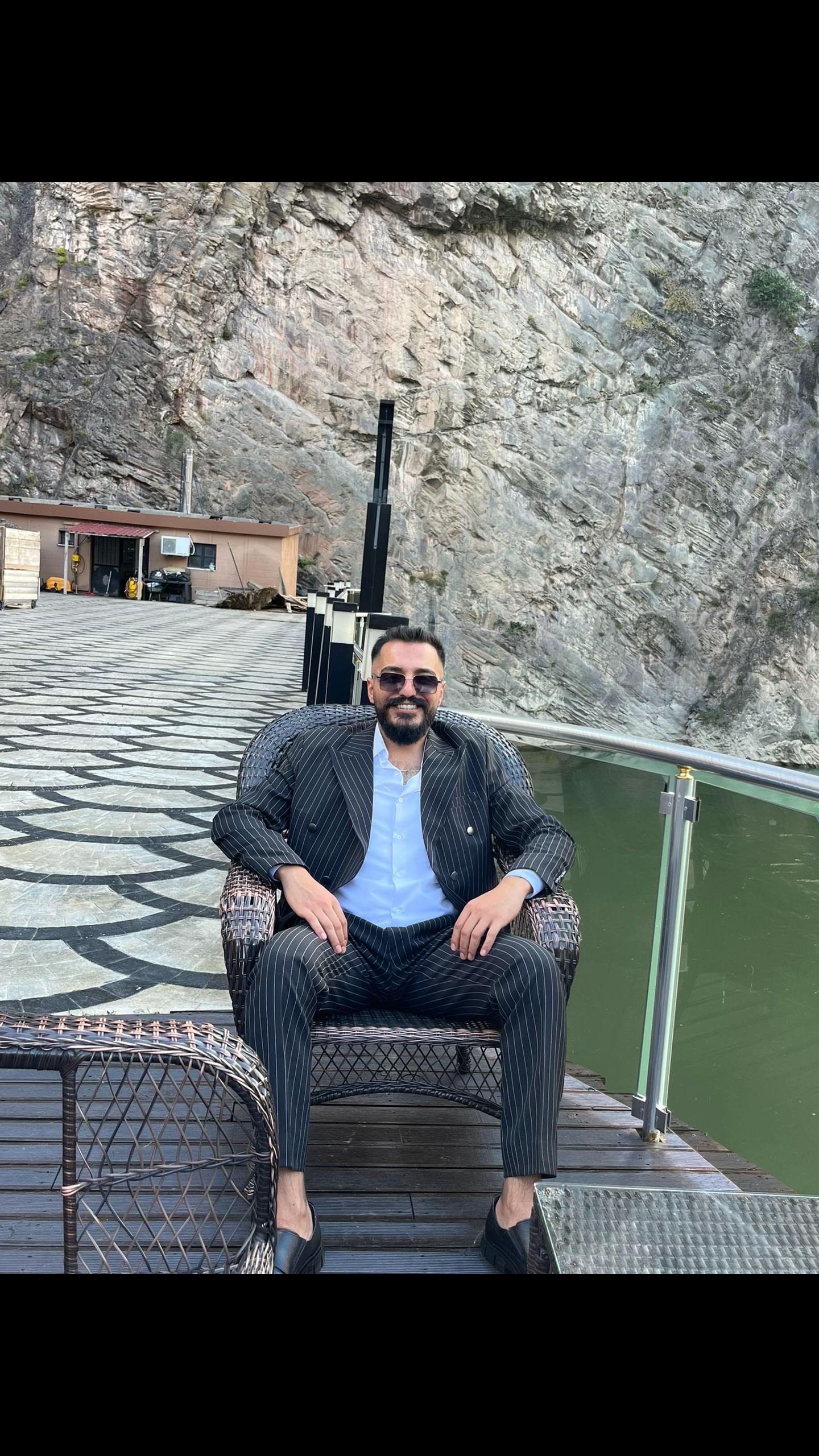 @Hüseyin 💫