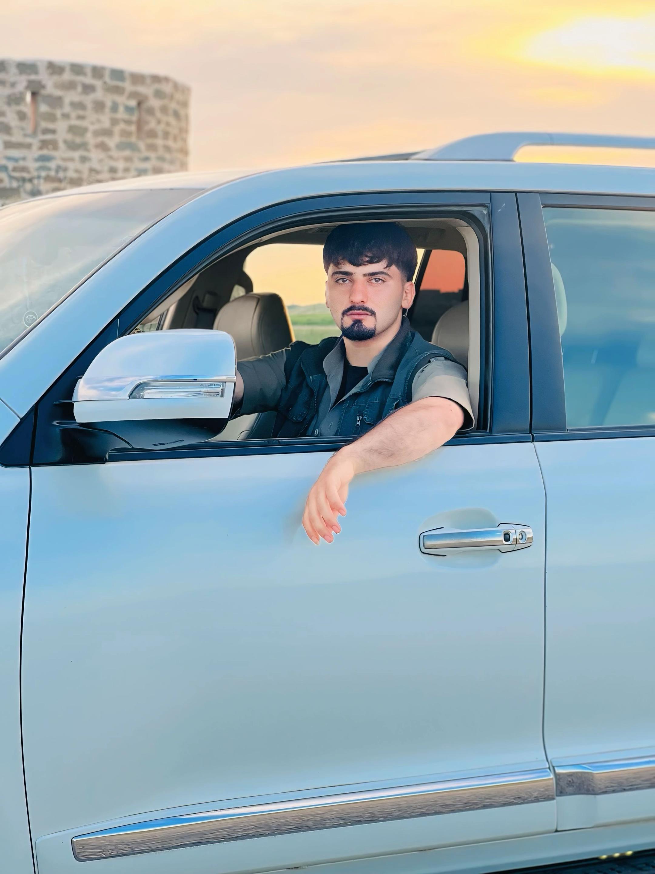 @Barez Ali
