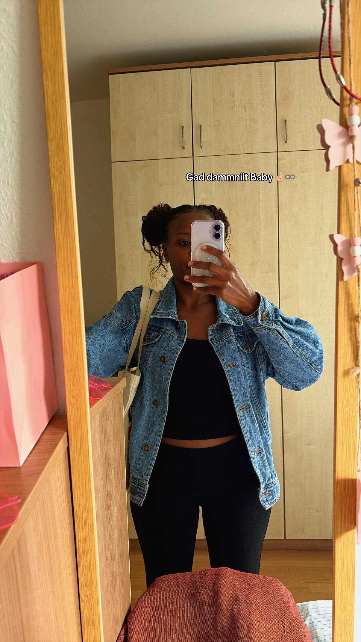 @schönkarah 🐾