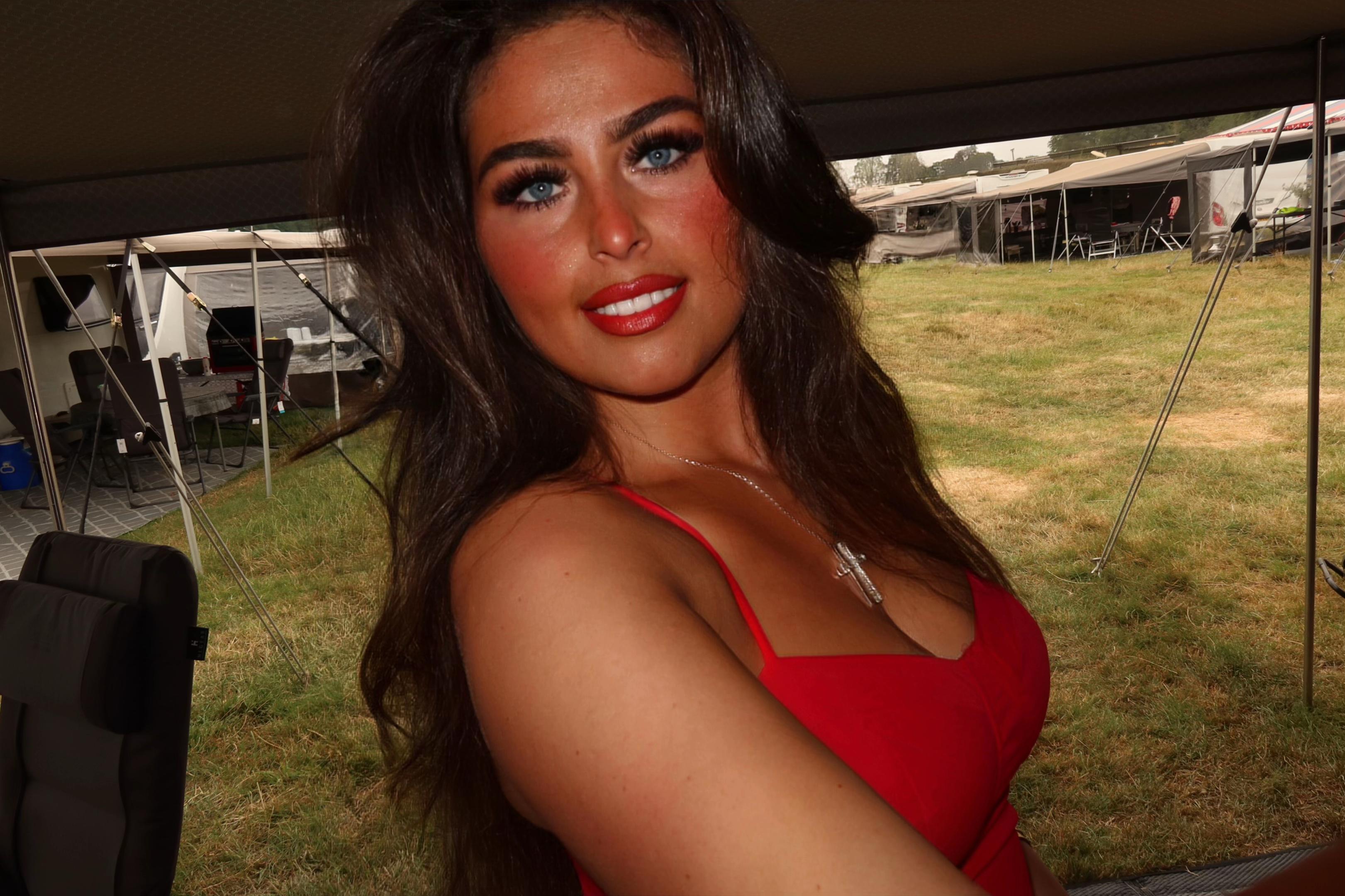 @_caitlinconnorsx21_