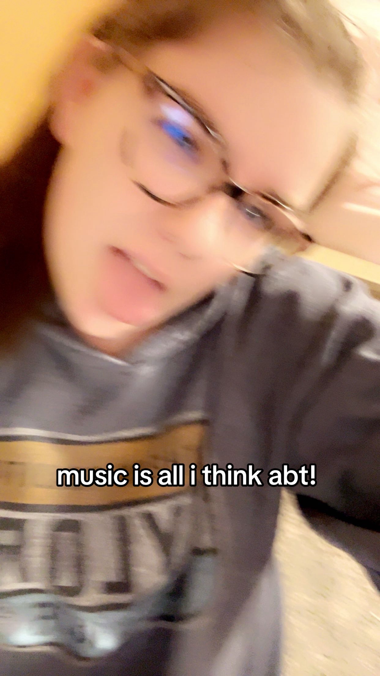 @brooklee