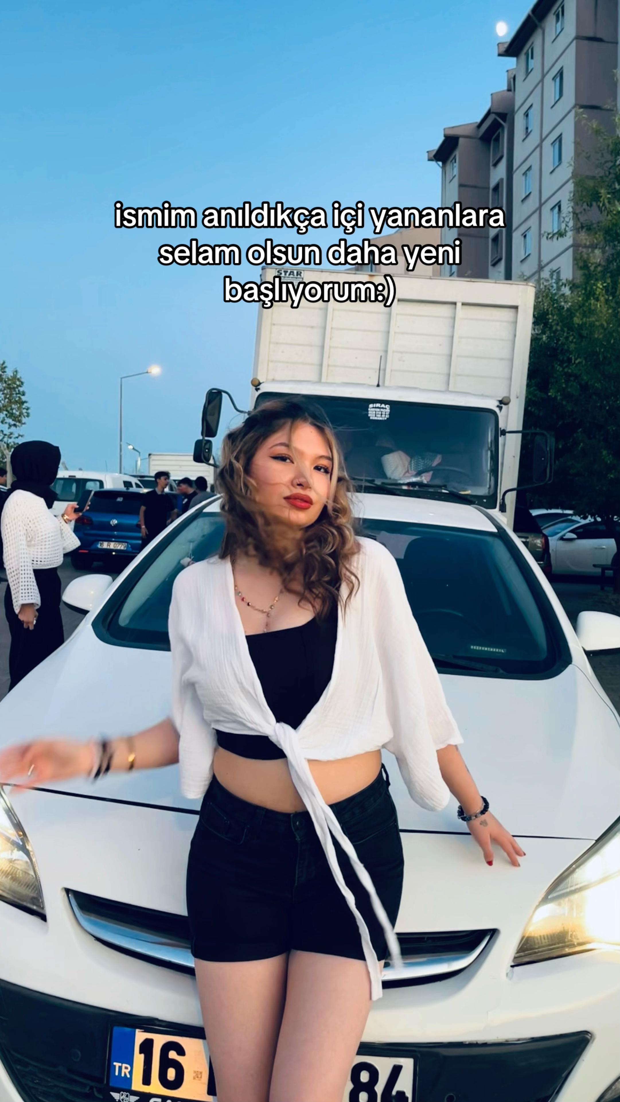 @lyaseminll