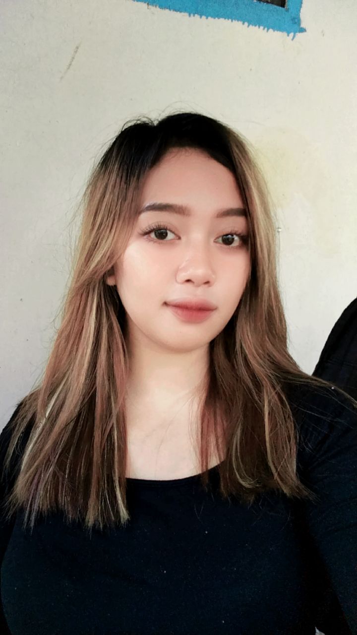@putri khayalan🍑🫦