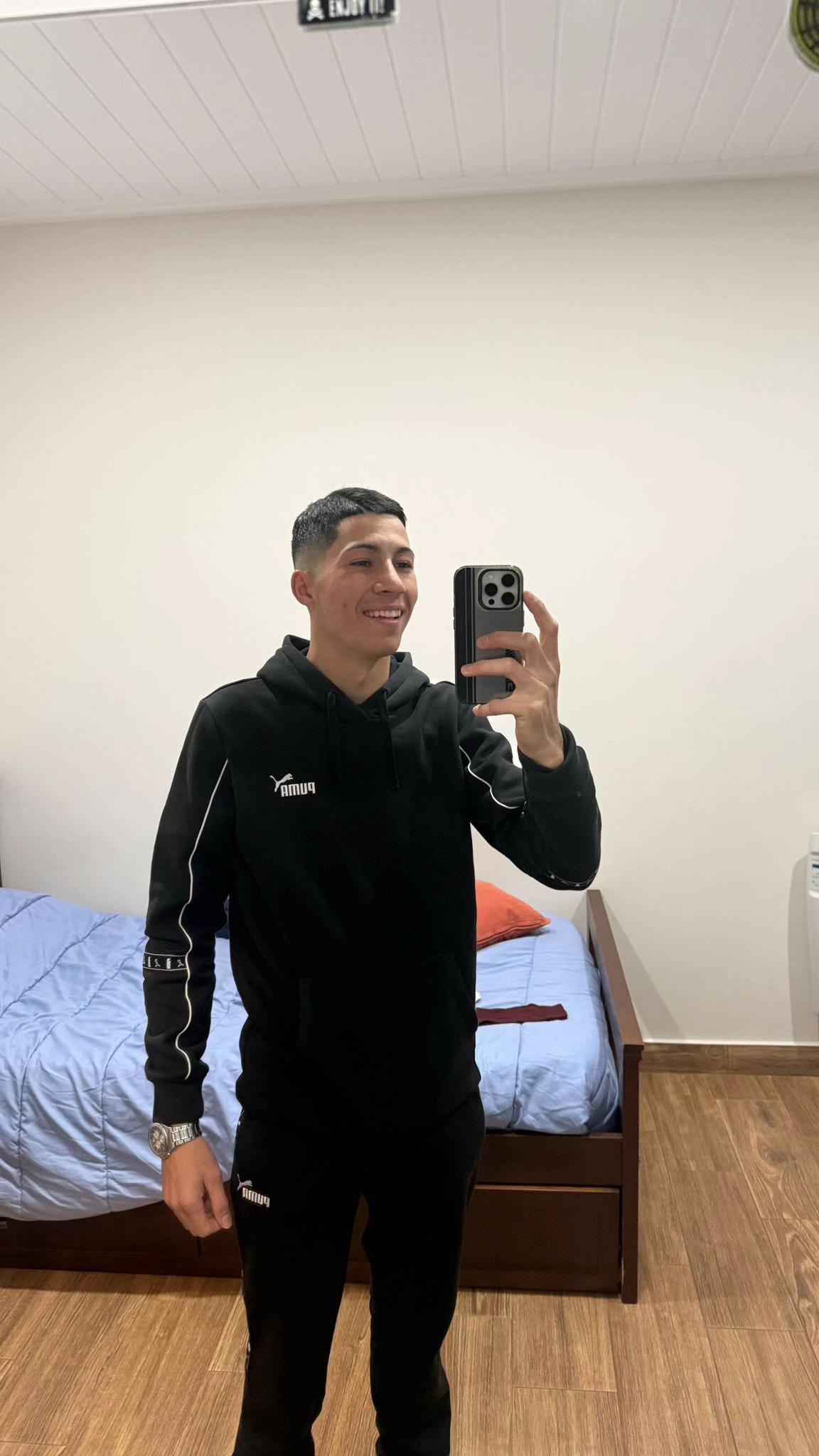 @Adri&aacute;n