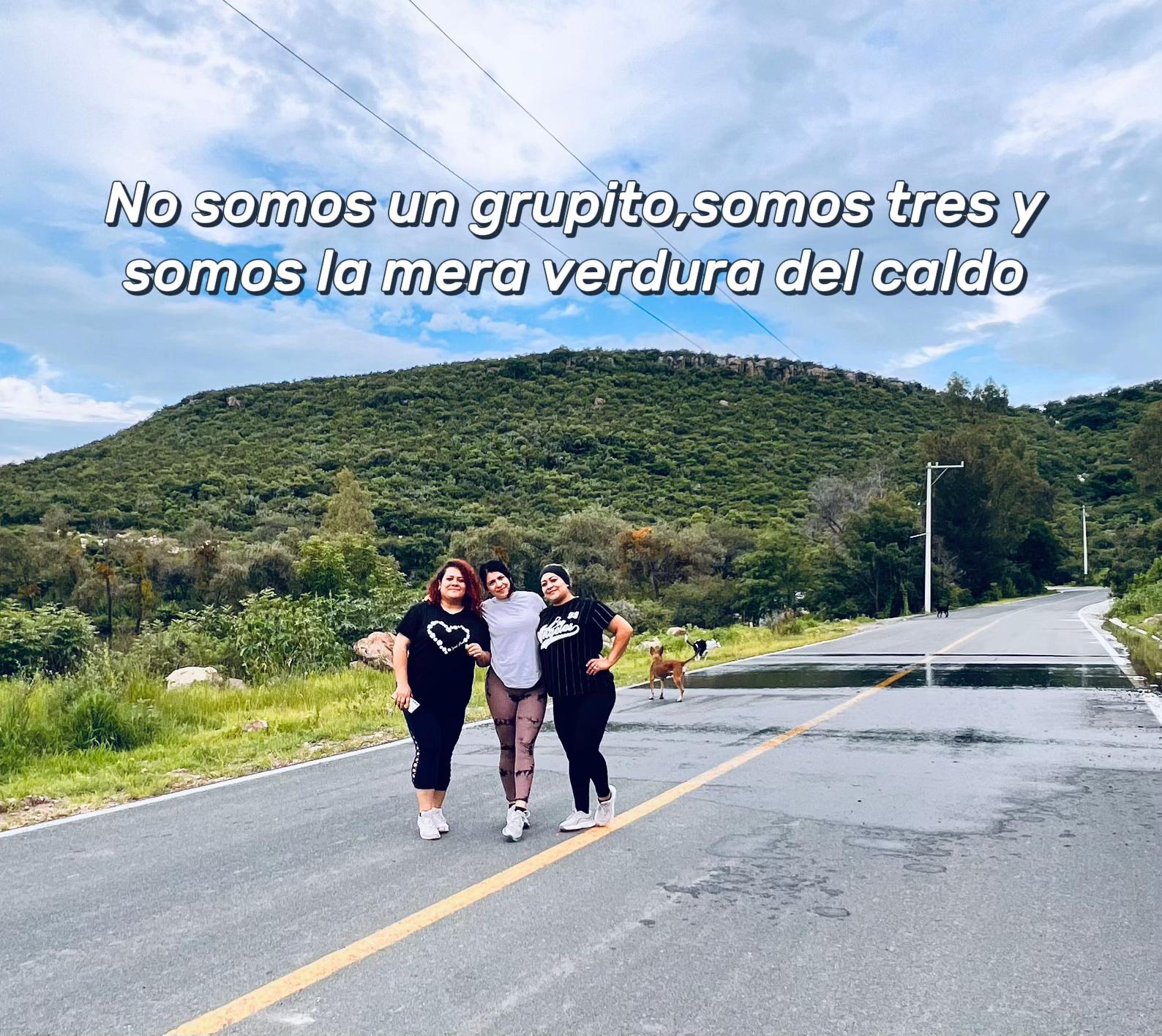 @Luz Estrada 🐺🖤