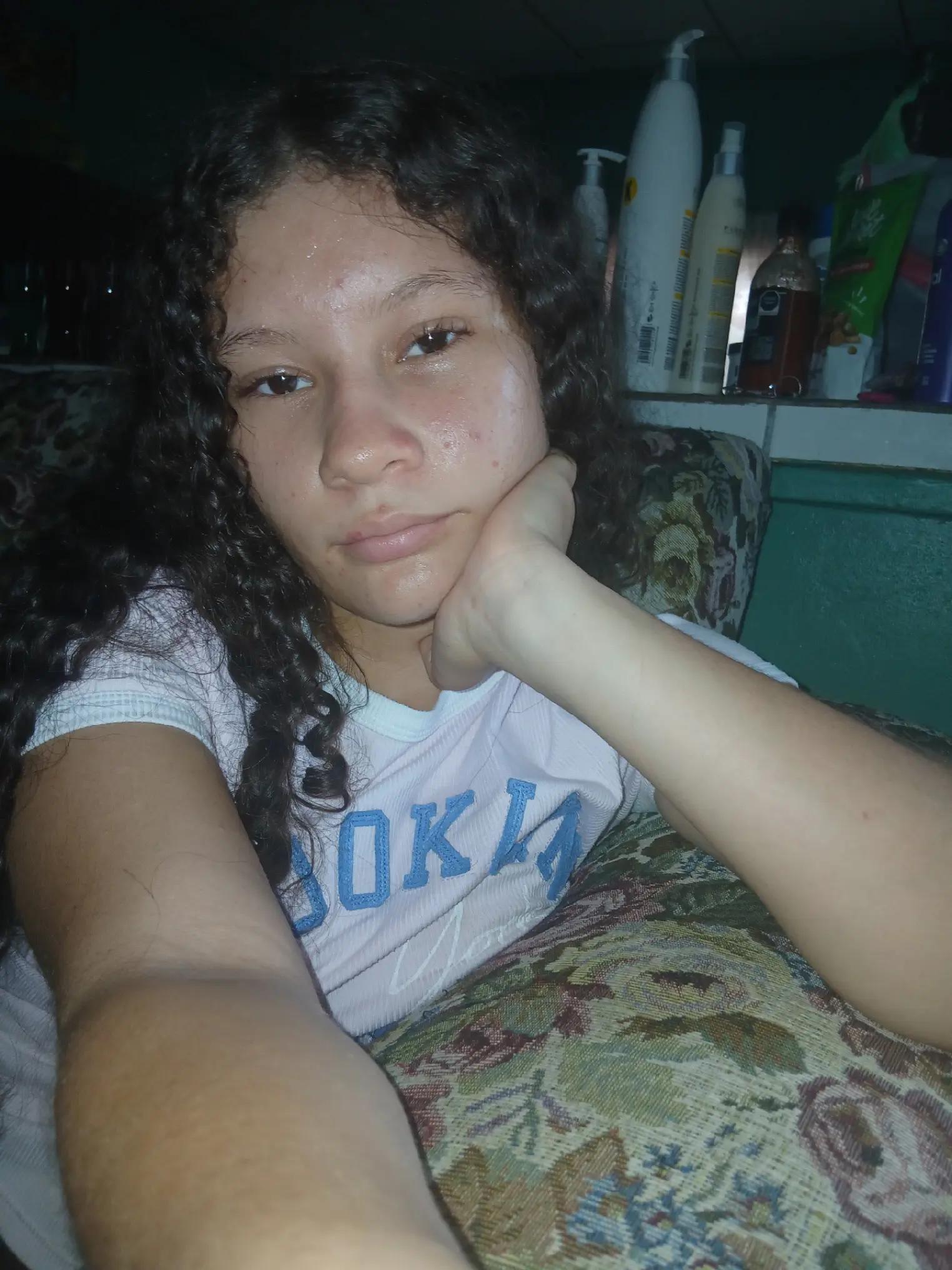 @anabely