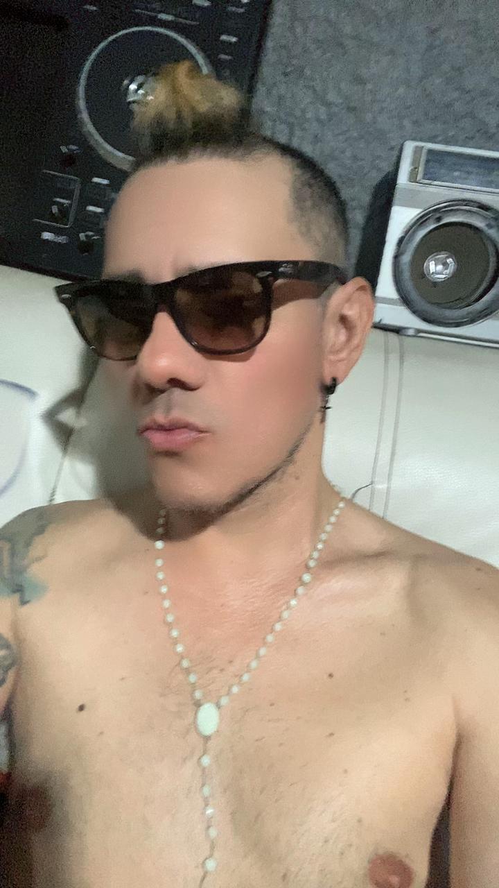 @PLASTIKO