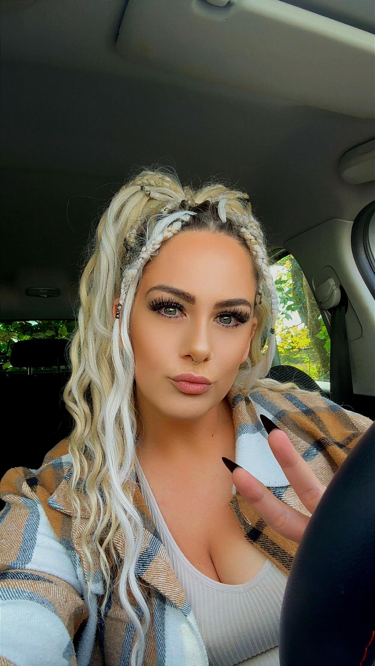 @💕LouiseBackup💕