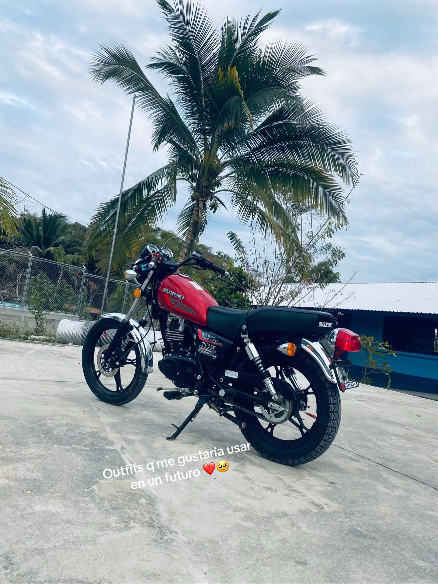 @Hernández 🧑🏽🦱