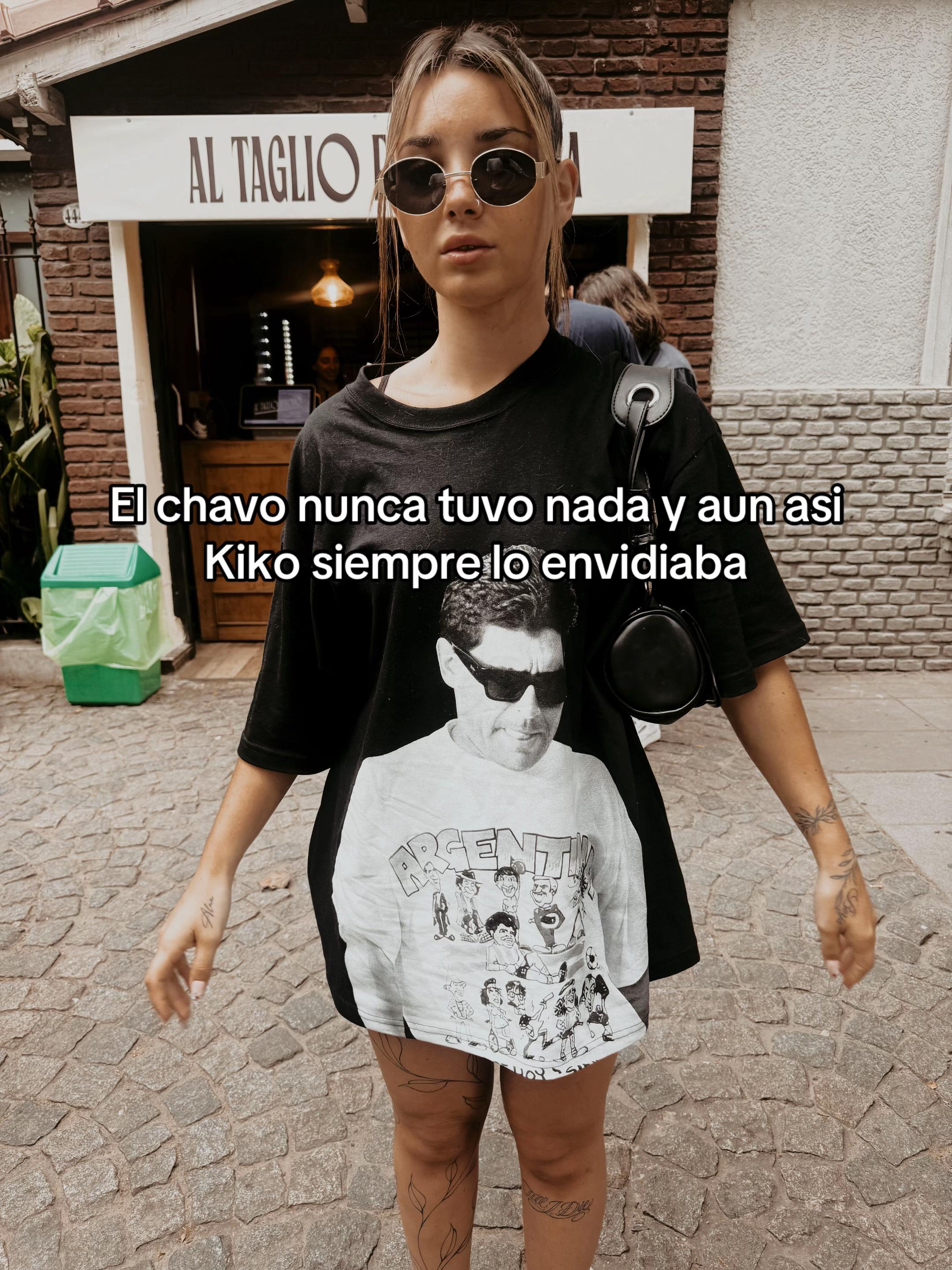 @★ Donicia