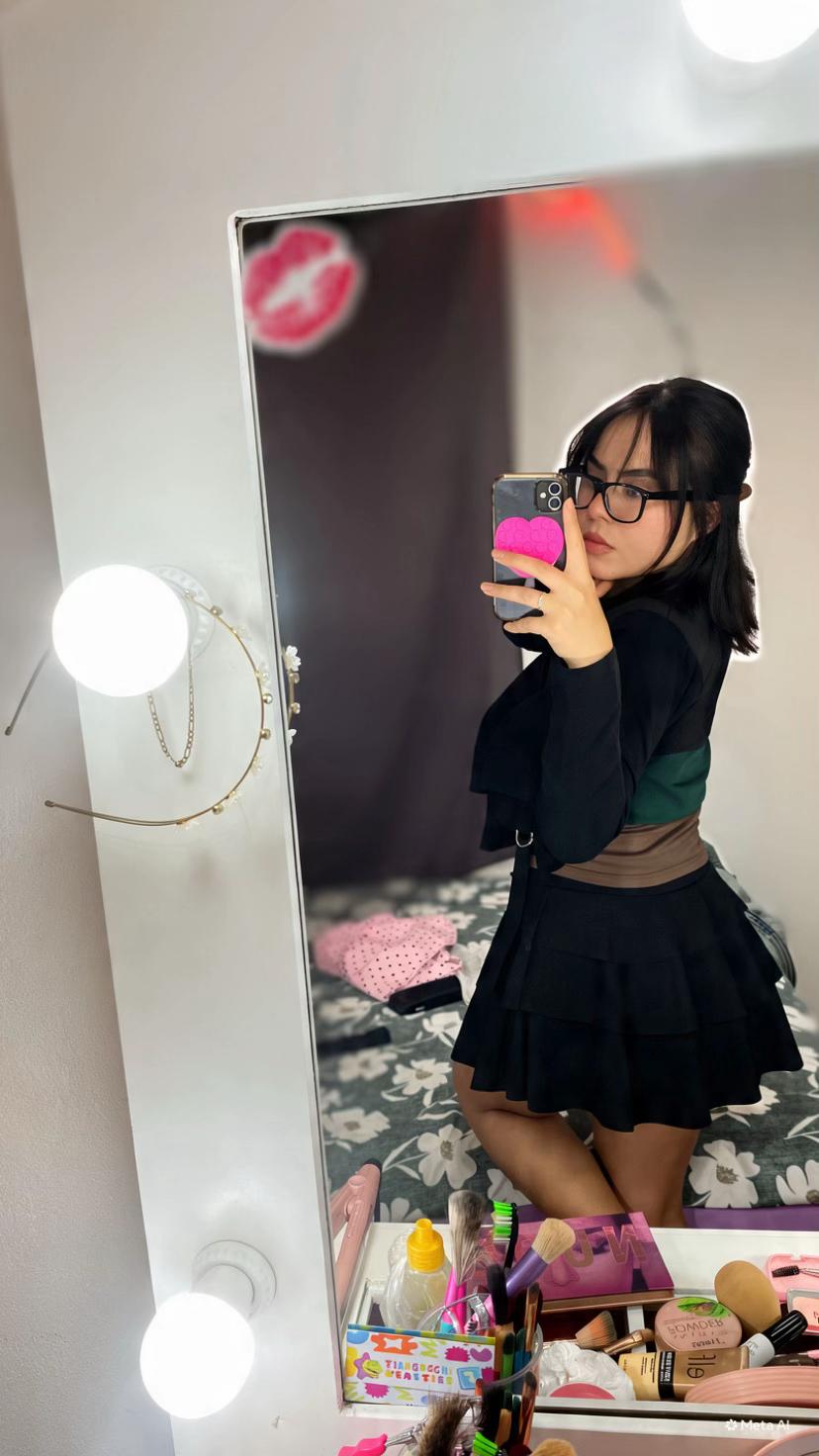 @๐ฌ๐๐๐ค