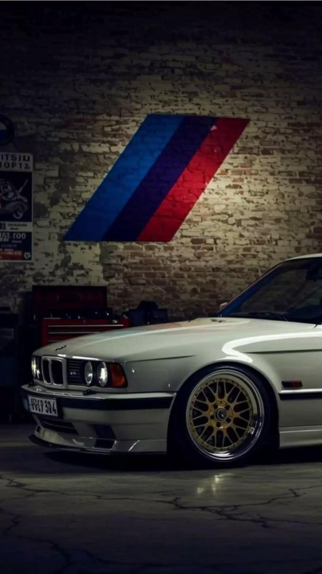 @BMW MPOWER M5