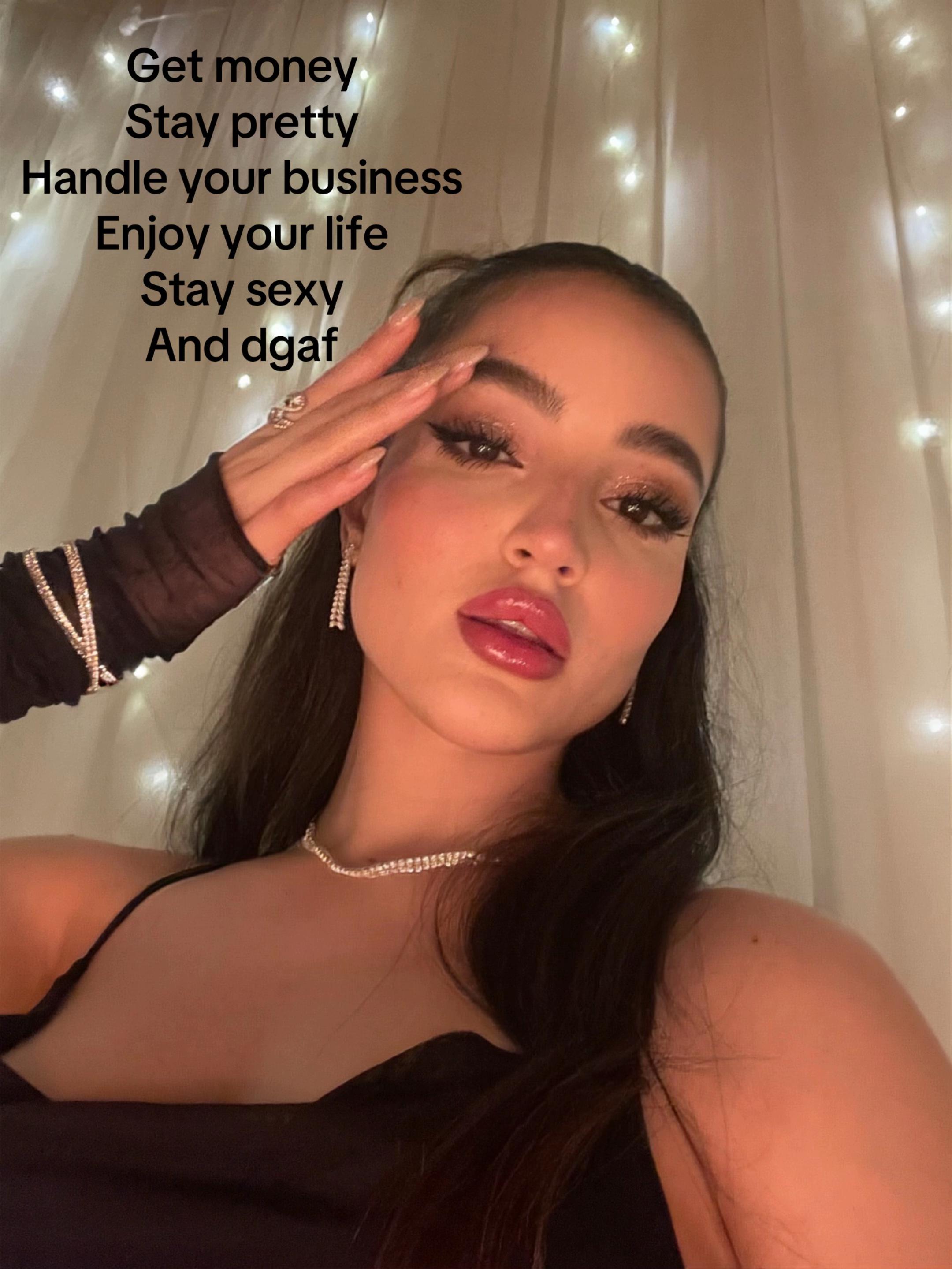 @mahsa navabi