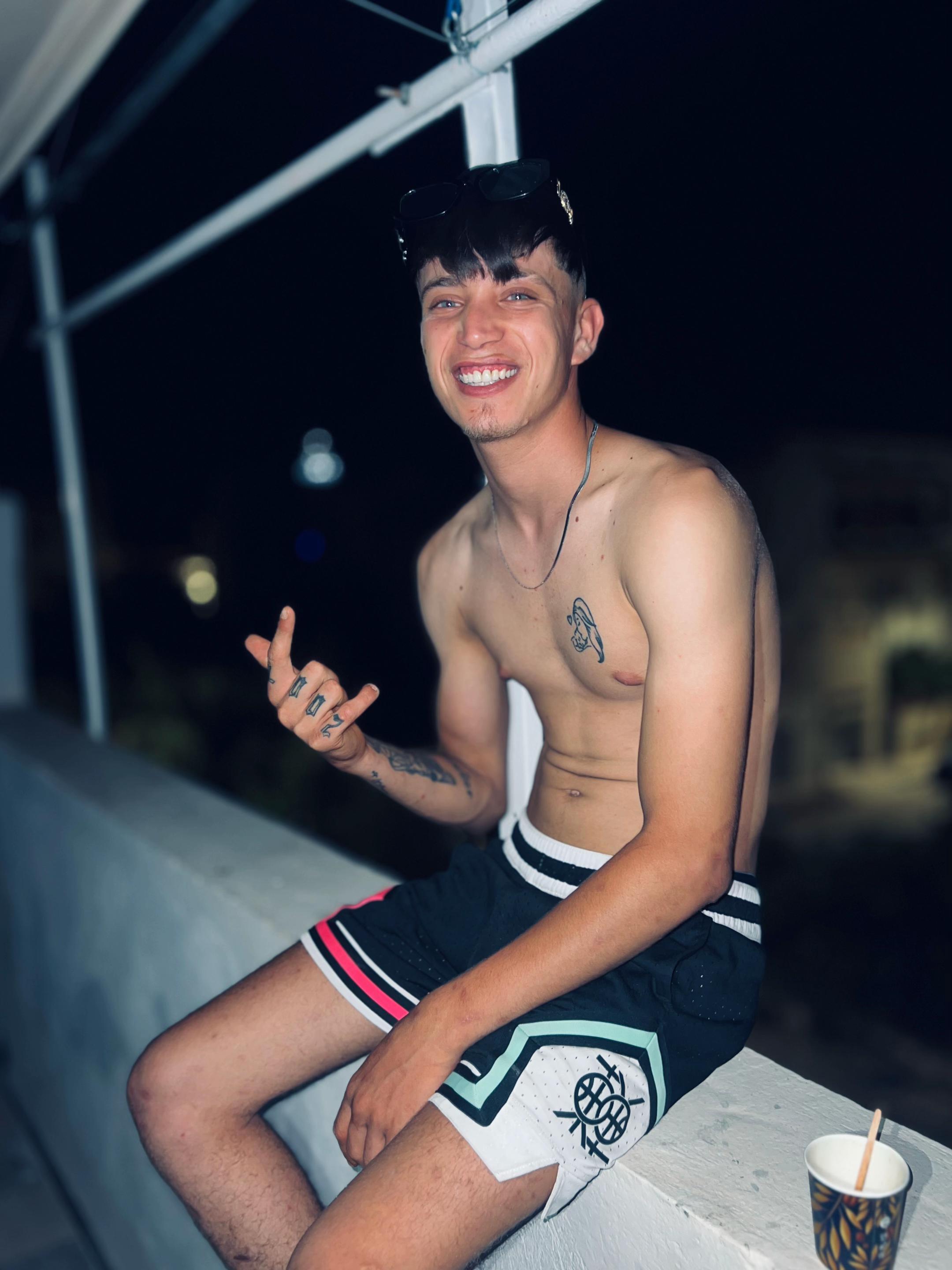 @๐๐ชฝ๐ฆ๐ฒ๐ต๐ญ ๐ฒ๐ต³๐ธ๐พ๐ญ๐ชฝ๐