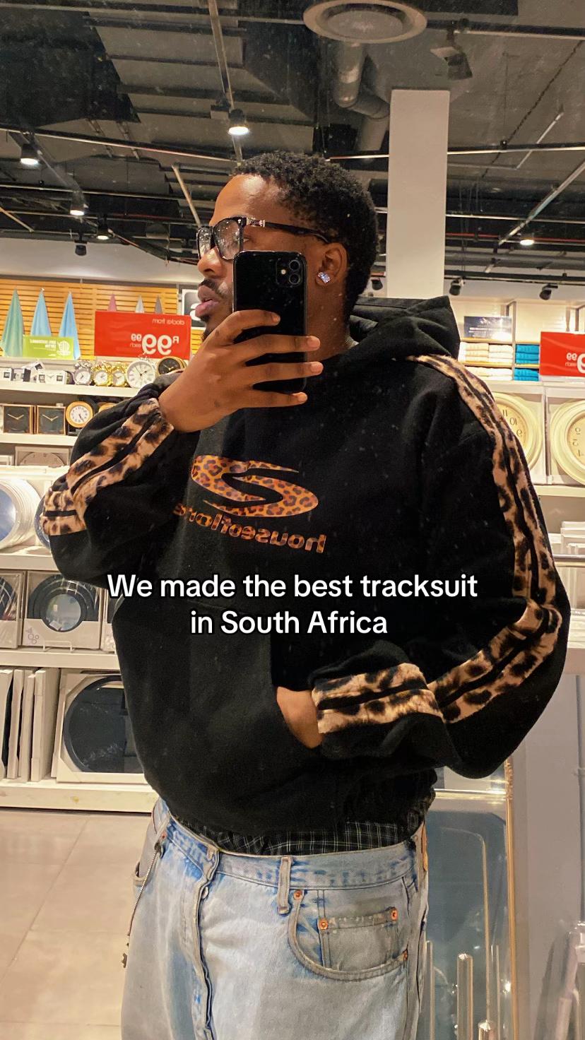@Houseoflordes