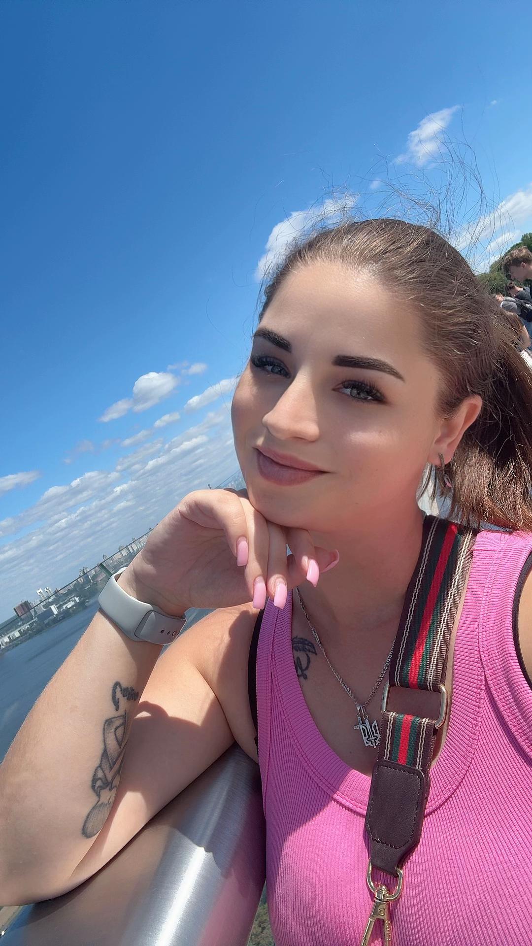 @Nika_Nika