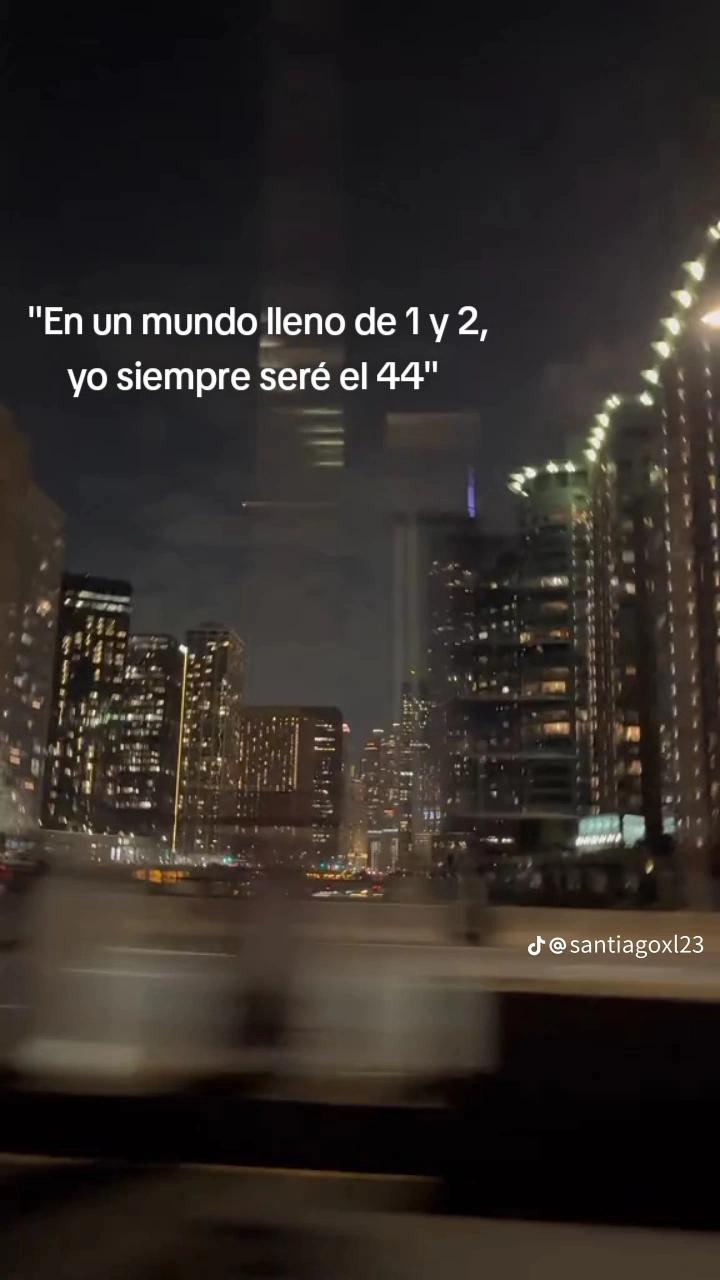 @Jhon 👻😎🤑