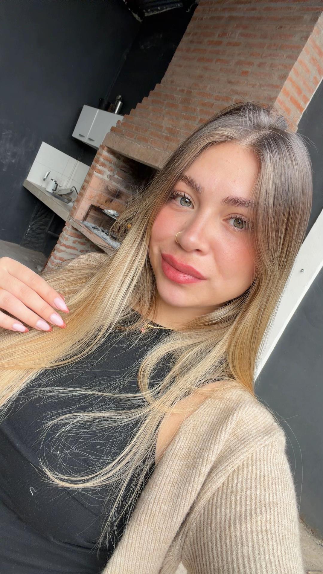 @DahianaBernal