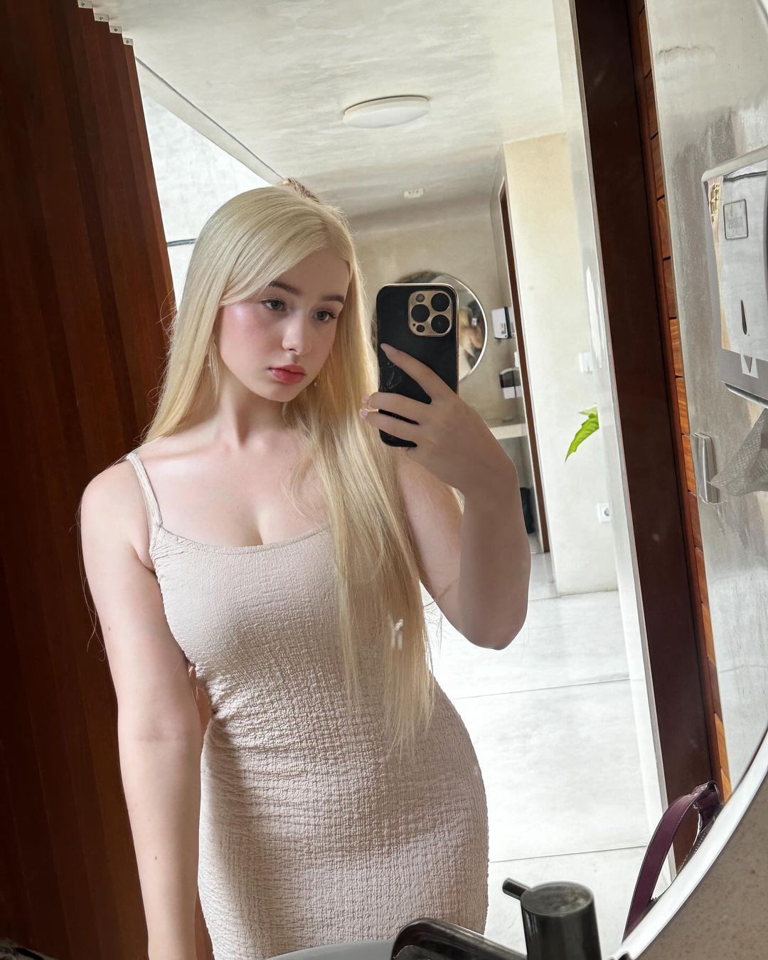@Sex Lover Girl😅💋
