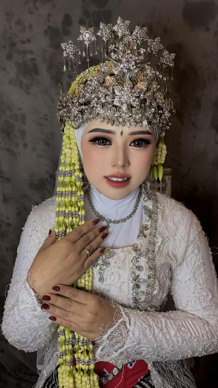 @Khusni