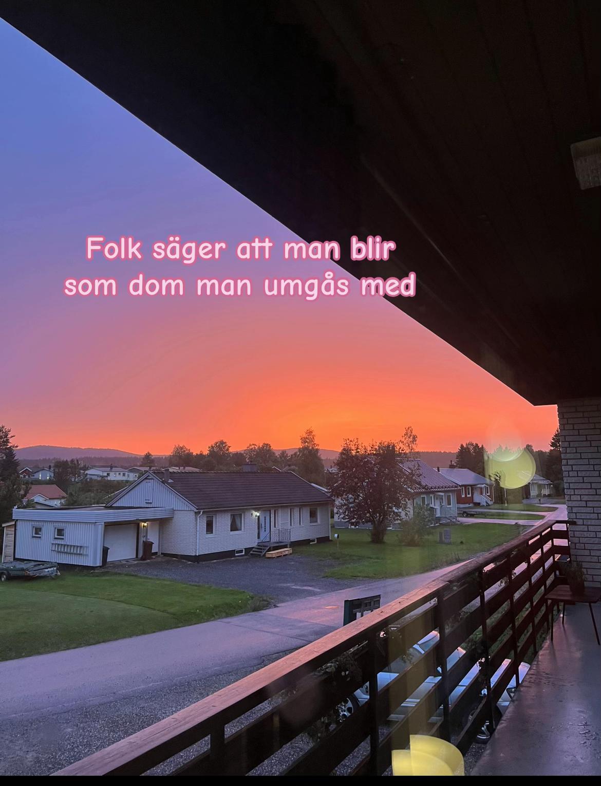 @ℐ𝓈𝒶𝒽🦄