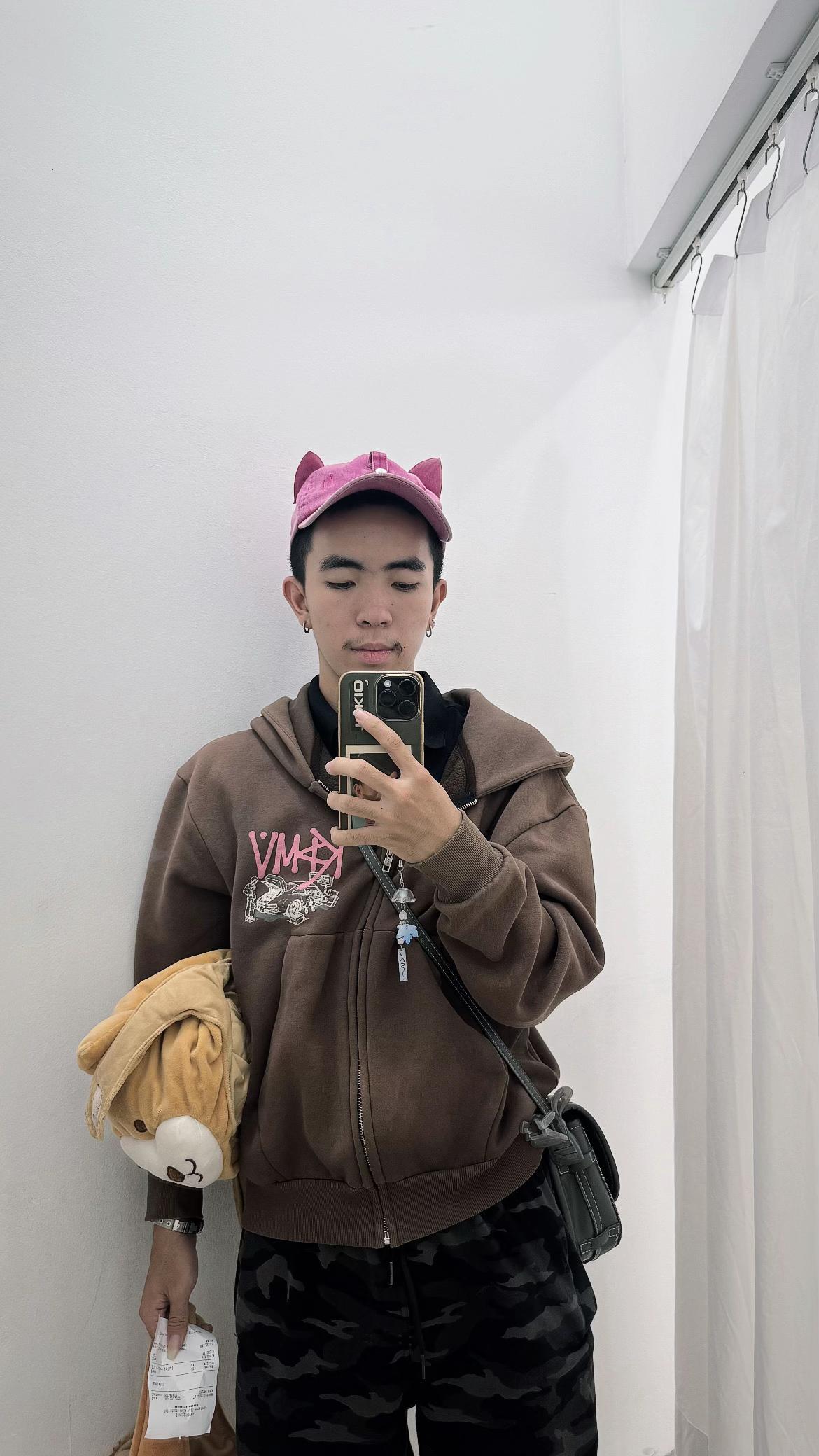 @P.KOL