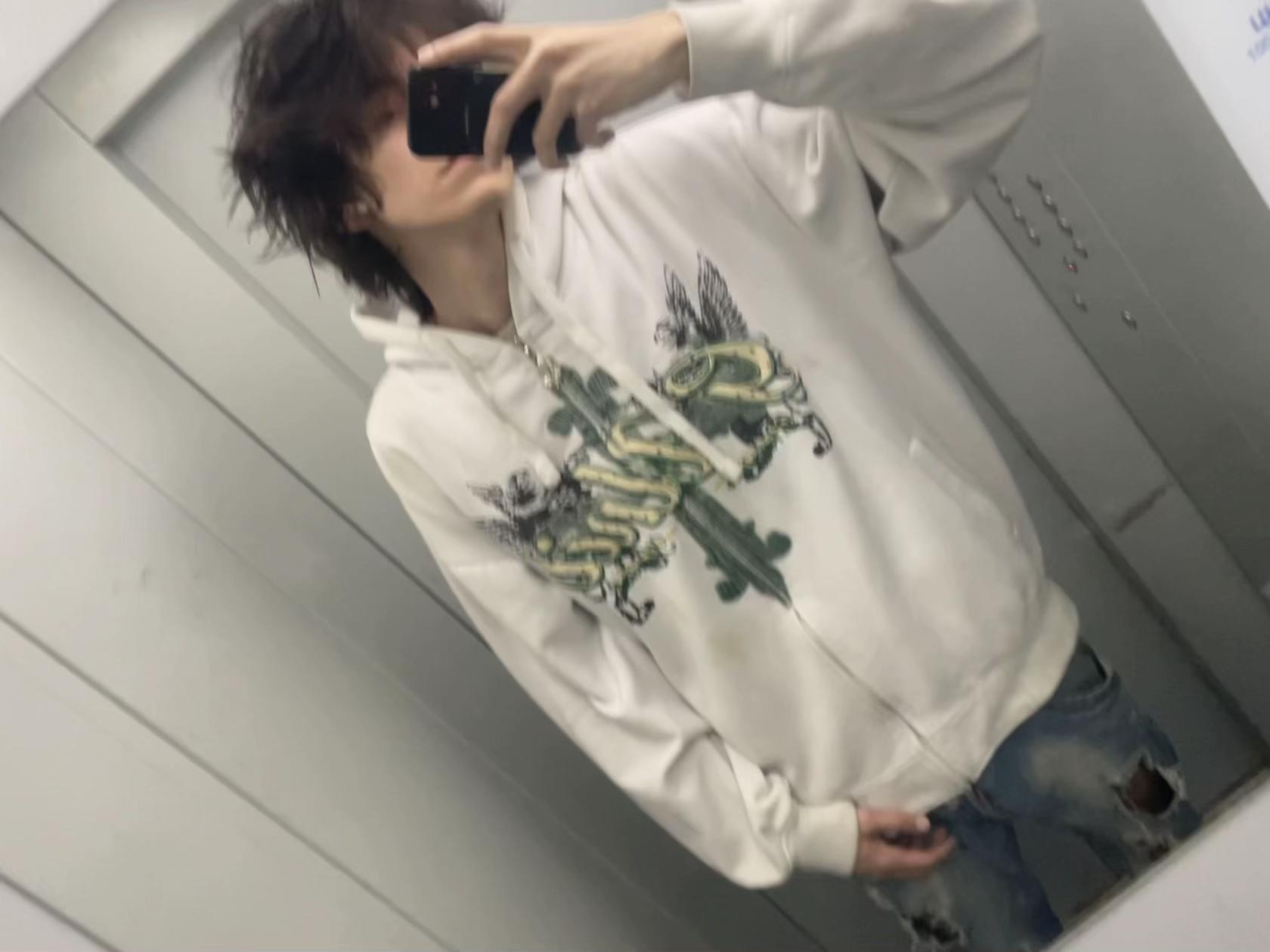 @xsikees♻️
